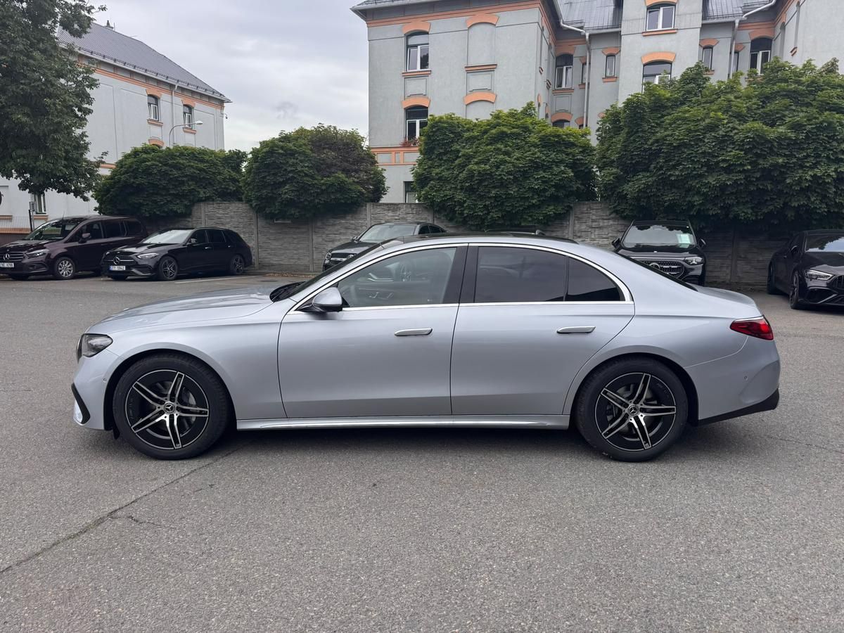 Mercedes-Benz Třídy E, E 450 d 4MATIC - fotka 4