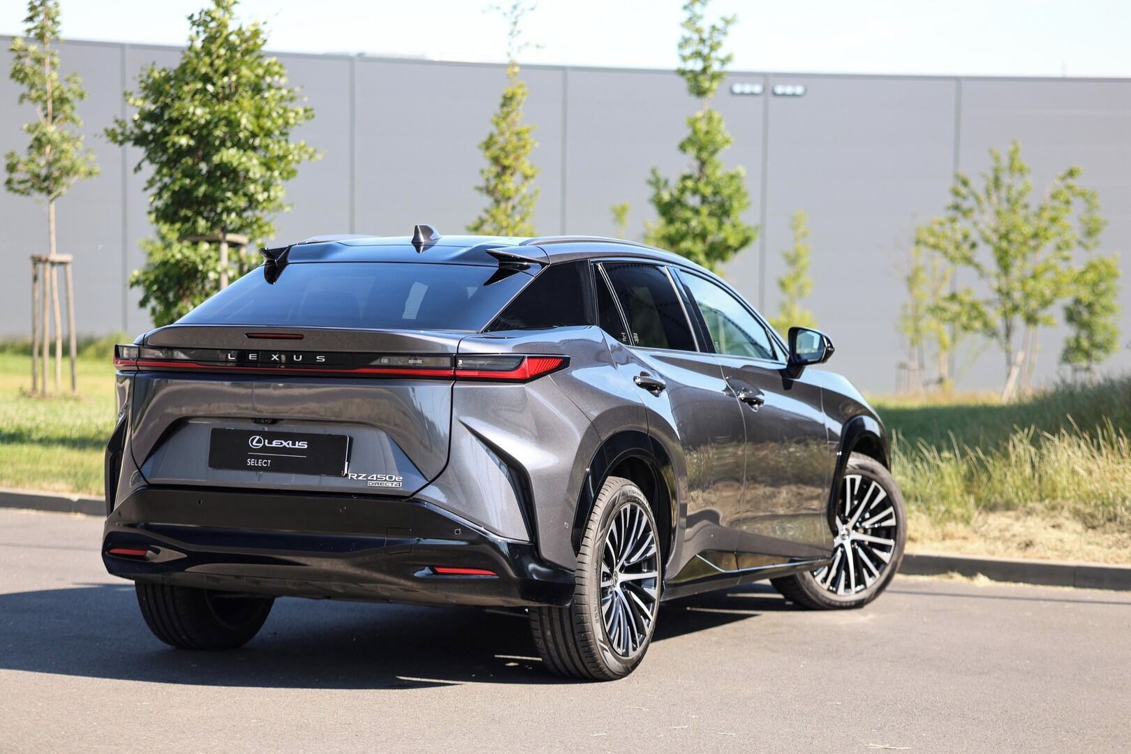 Lexus RZ 450e, 450e LUXURY DIRECT4 - fotka 4