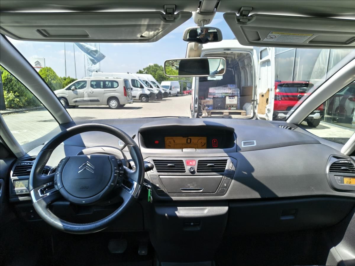 Citroën C4 Picasso, 1,6   BMP HDI 7 míst - fotka 2