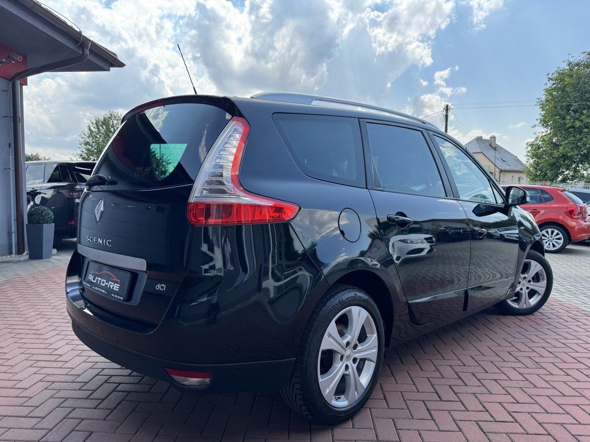 Renault Grand Scénic, 1.5dCi  Navi Digi Klima Bose - fotka 2