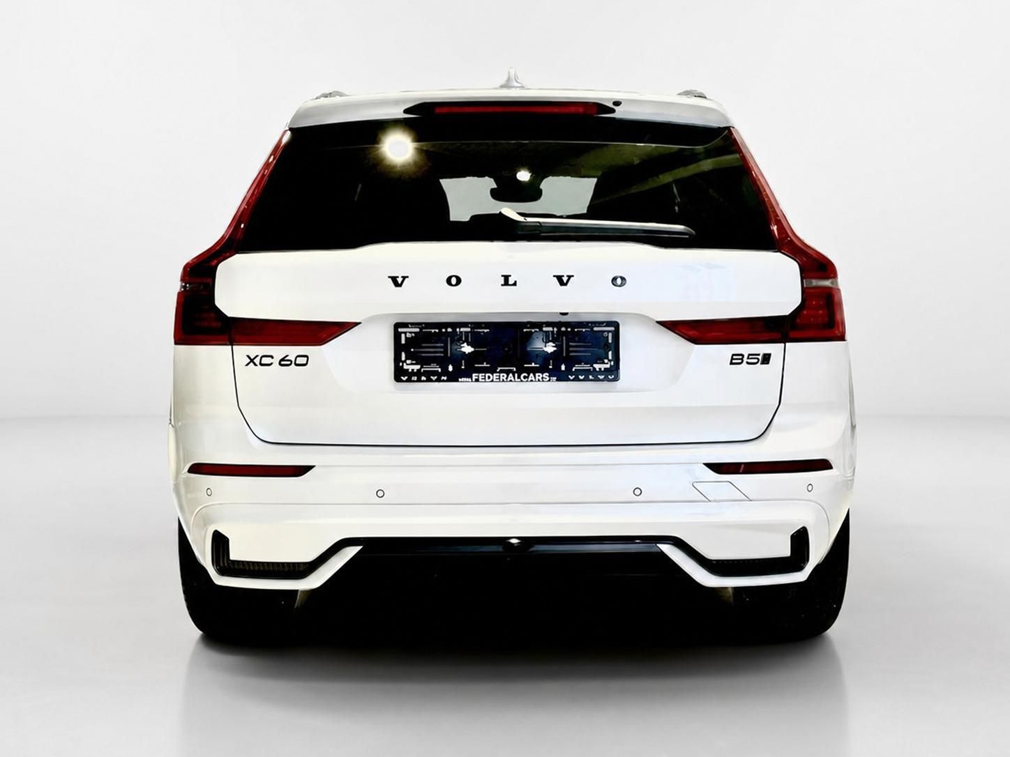 Volvo XC60, B5 PLUS BLACK + 4SERVIS/ZÁRUKA - fotka 6