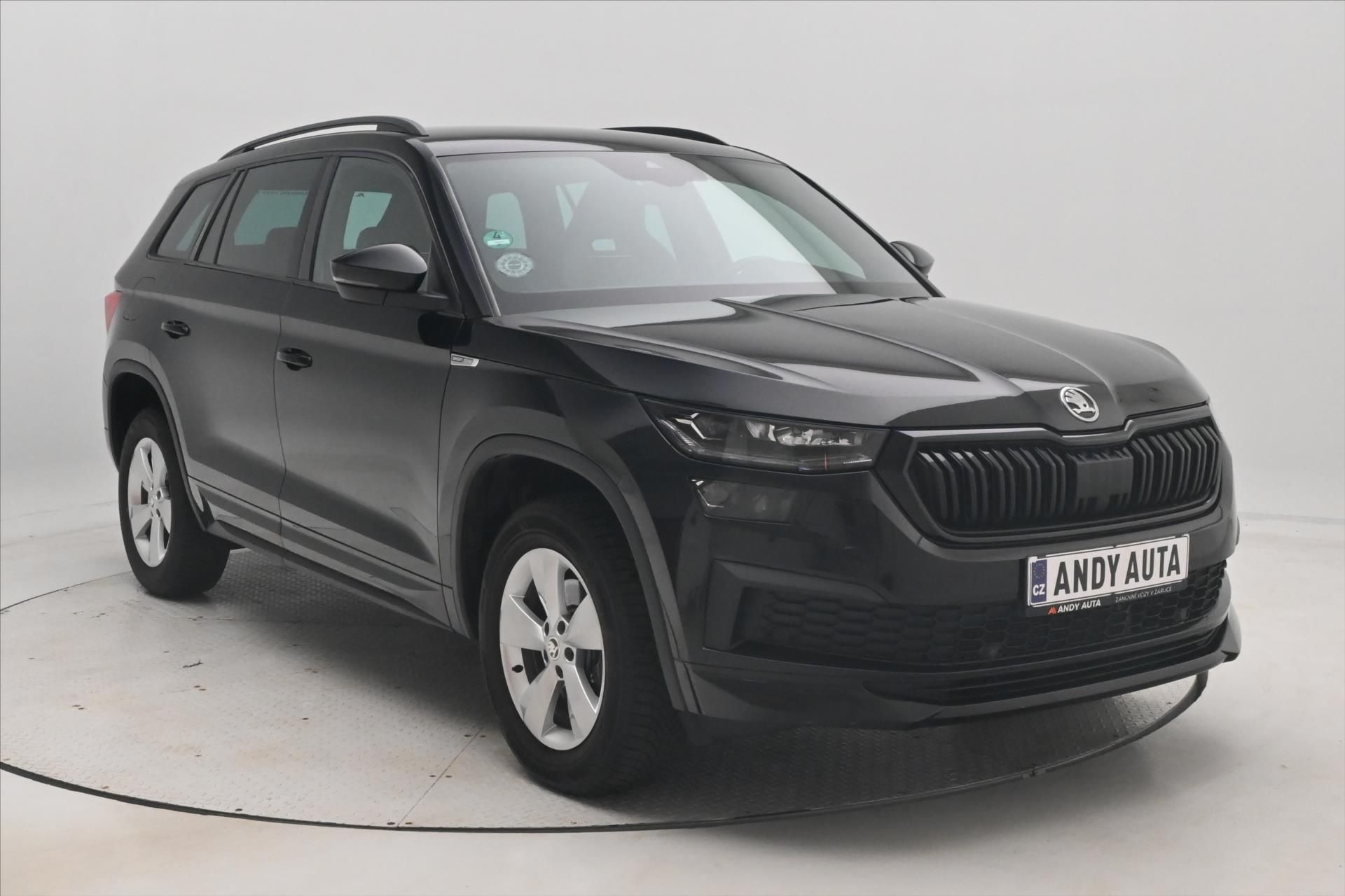Škoda Kodiaq, 2,0 TDI 110KW DSG Sportline Zá - fotka 3