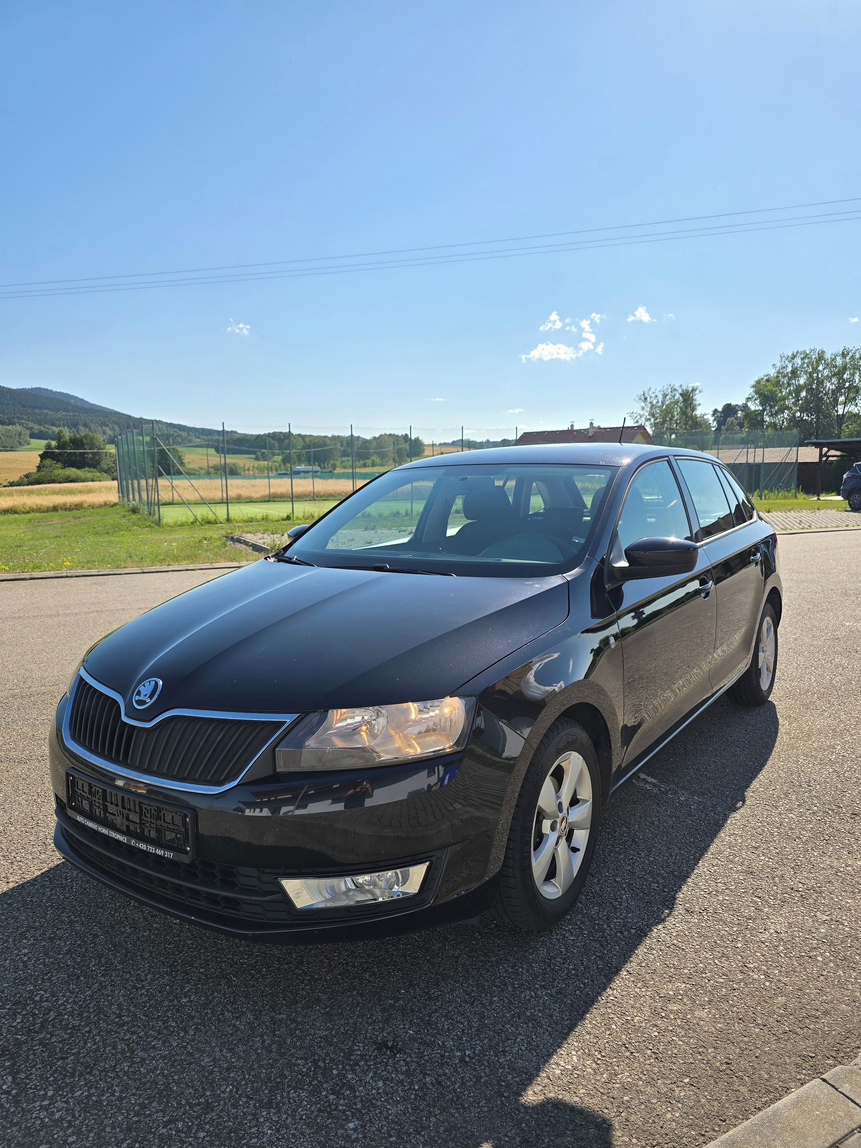 Škoda Rapid, 1.2 TSI SPACEBACK /tažné/klima - fotka 3