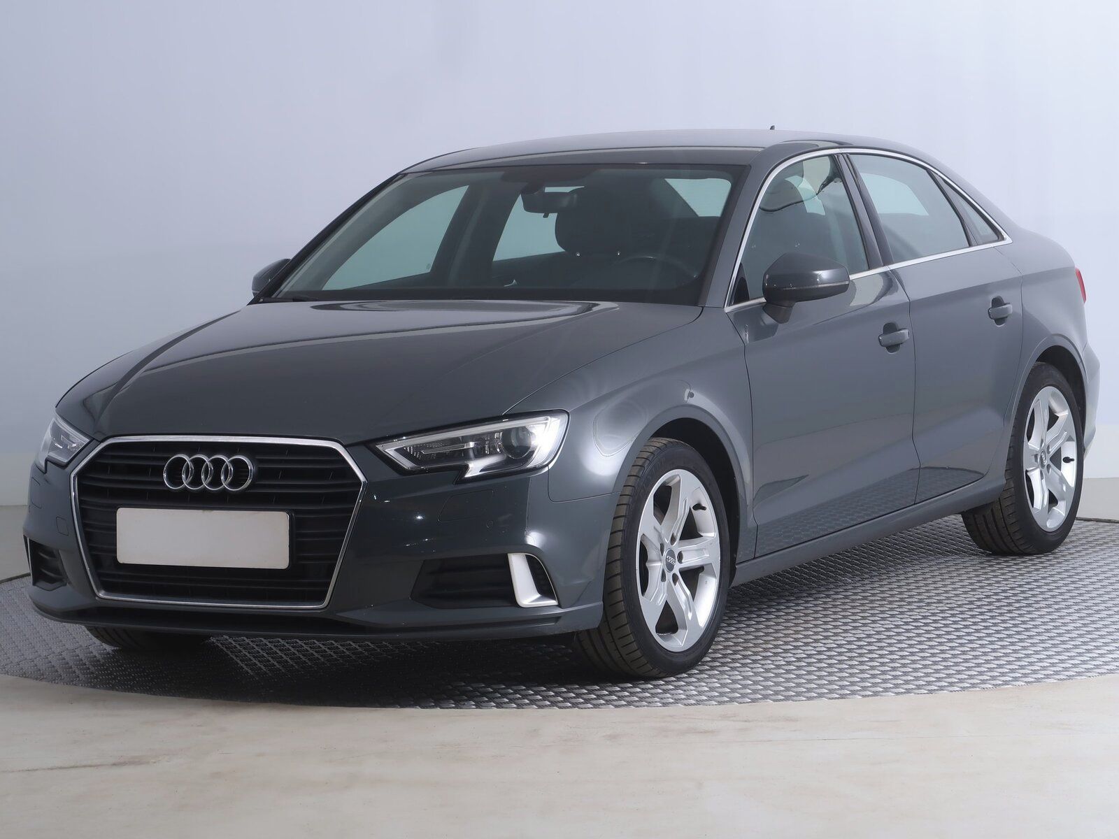 Audi A3, 1.6 TDI, Ambition, Navi - fotka 2