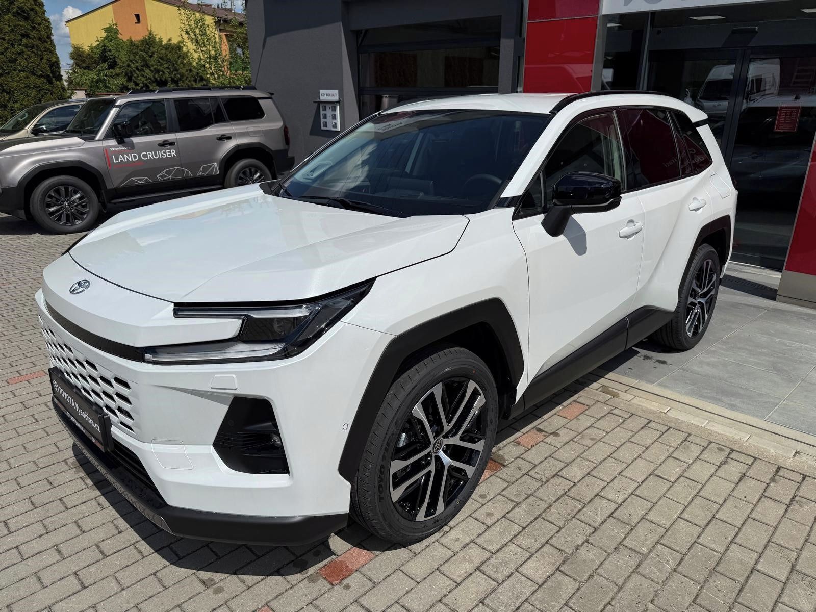 Toyota Rav4, 2.5PHEV 309PS4x4 ExecutiveSky - fotka 2