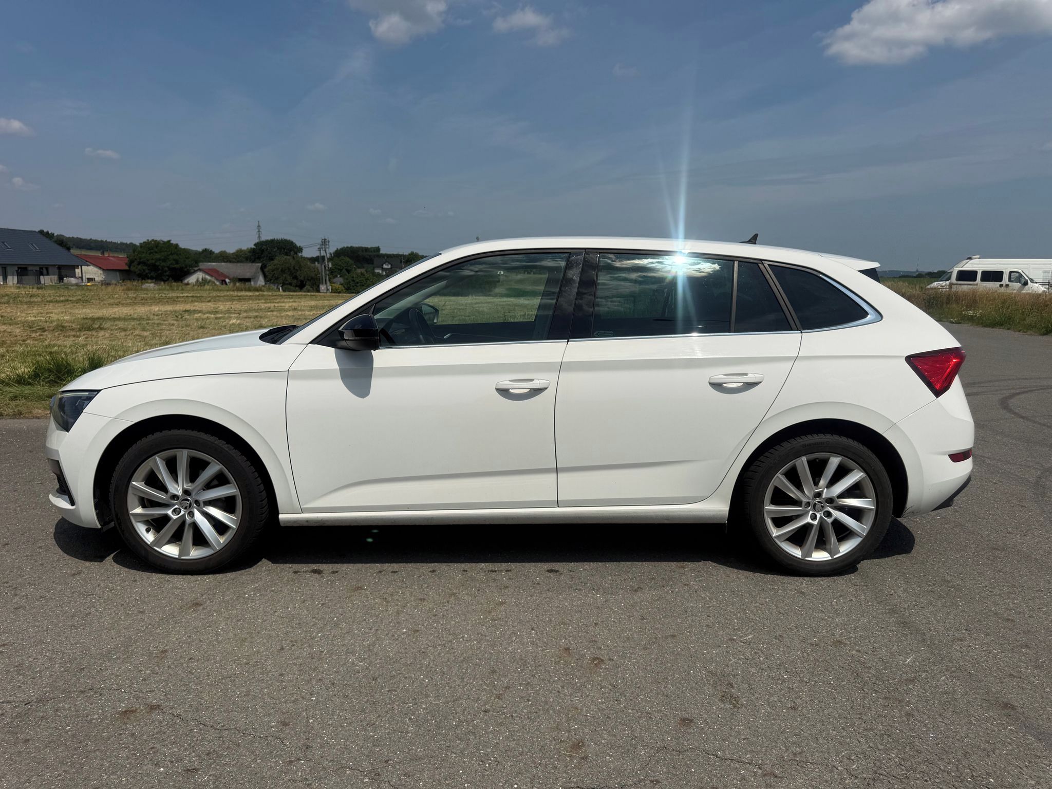 Škoda Scala, 1,6 Tdi 85 kW Elegance - fotka 2