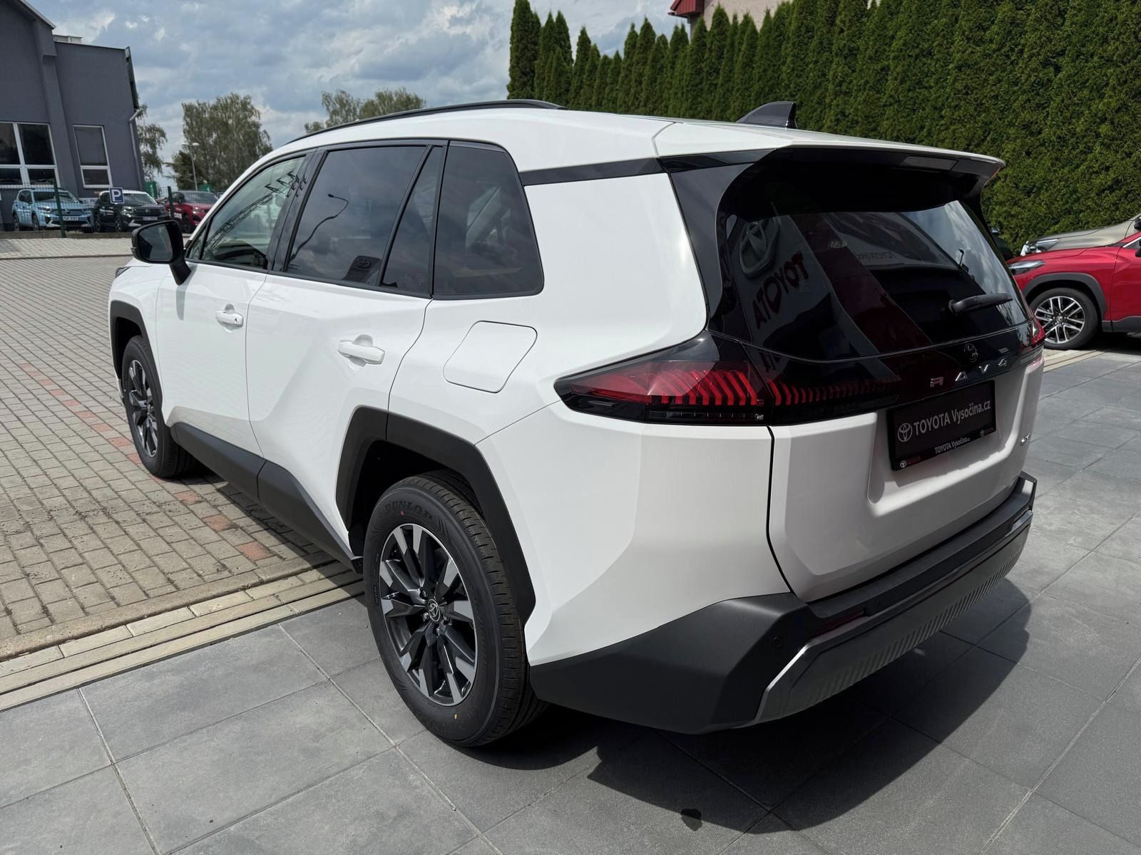 Toyota Rav4, 2.5HEV Comfort 185PS - fotka 4
