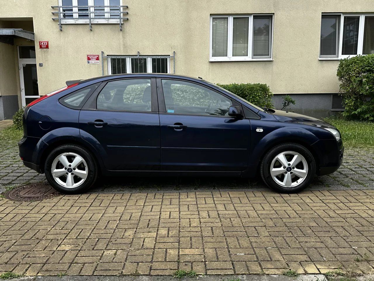 Ford Focus, 2.0 TDCI 100 kW Duratorq Ghia - fotka 4