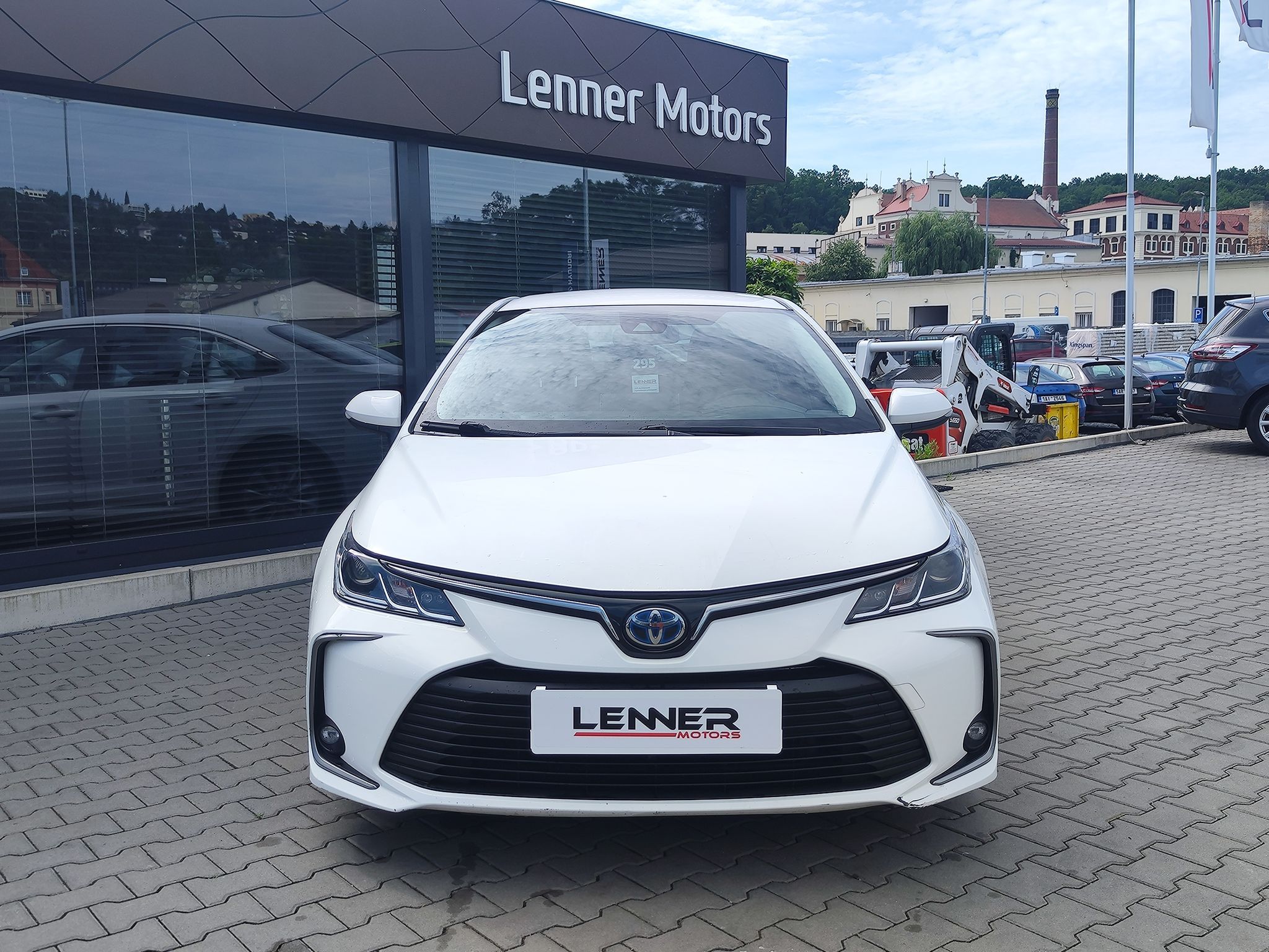 Toyota Corolla, 1.8 HEV/90kW Comfort AT - fotka 2