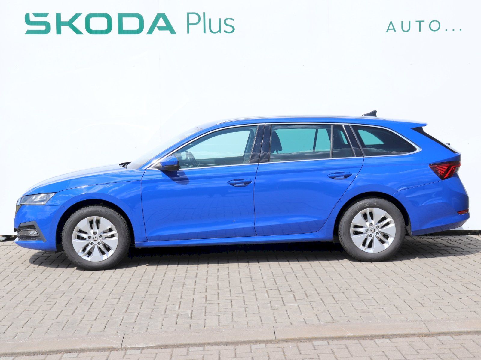 Škoda Octavia, Octavia Combi Style 2.0 TDI 11 - fotka 3