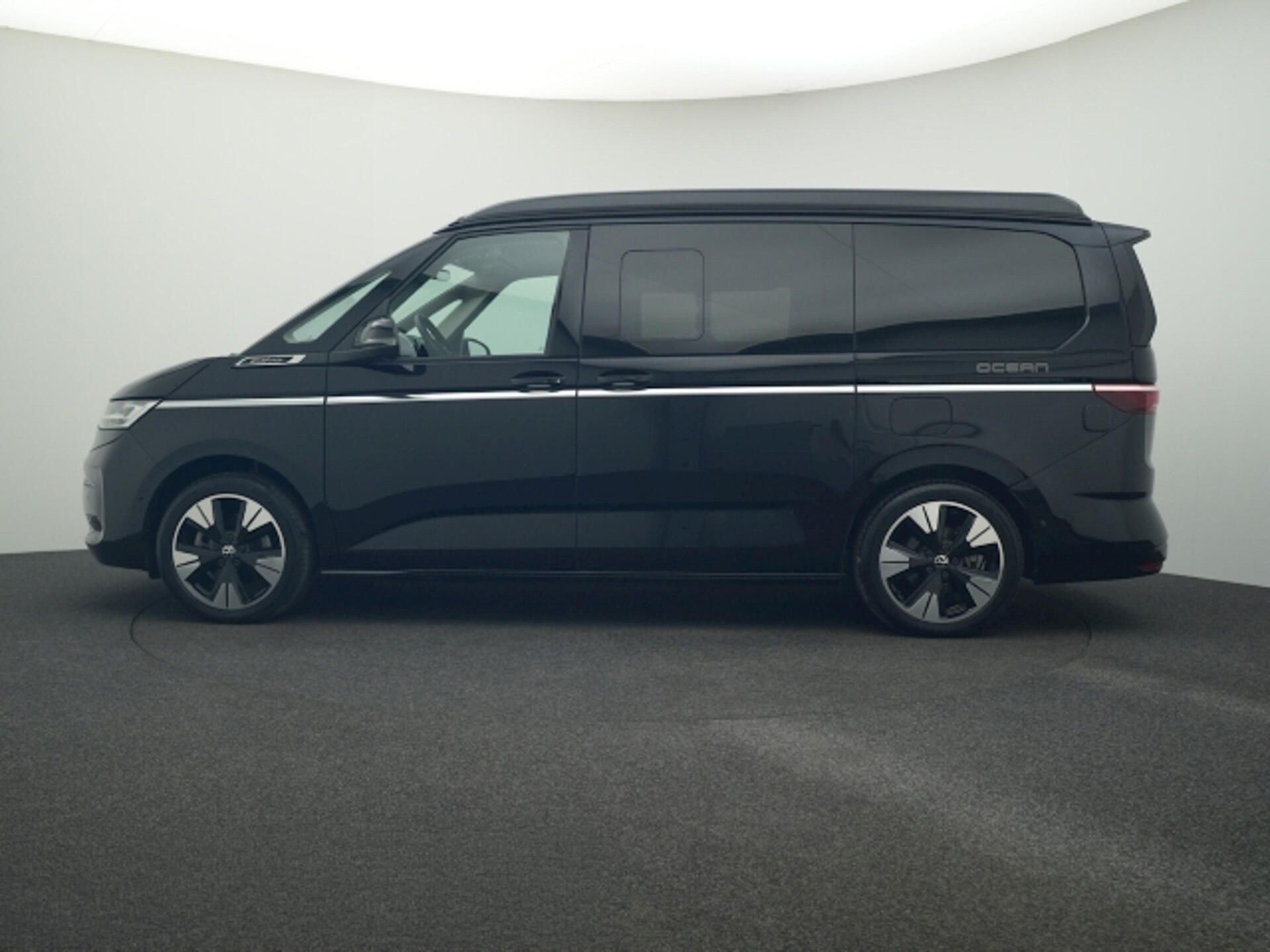 Volkswagen California, eHybrid 4M DCC IQ Kam El.dveř - fotka 2