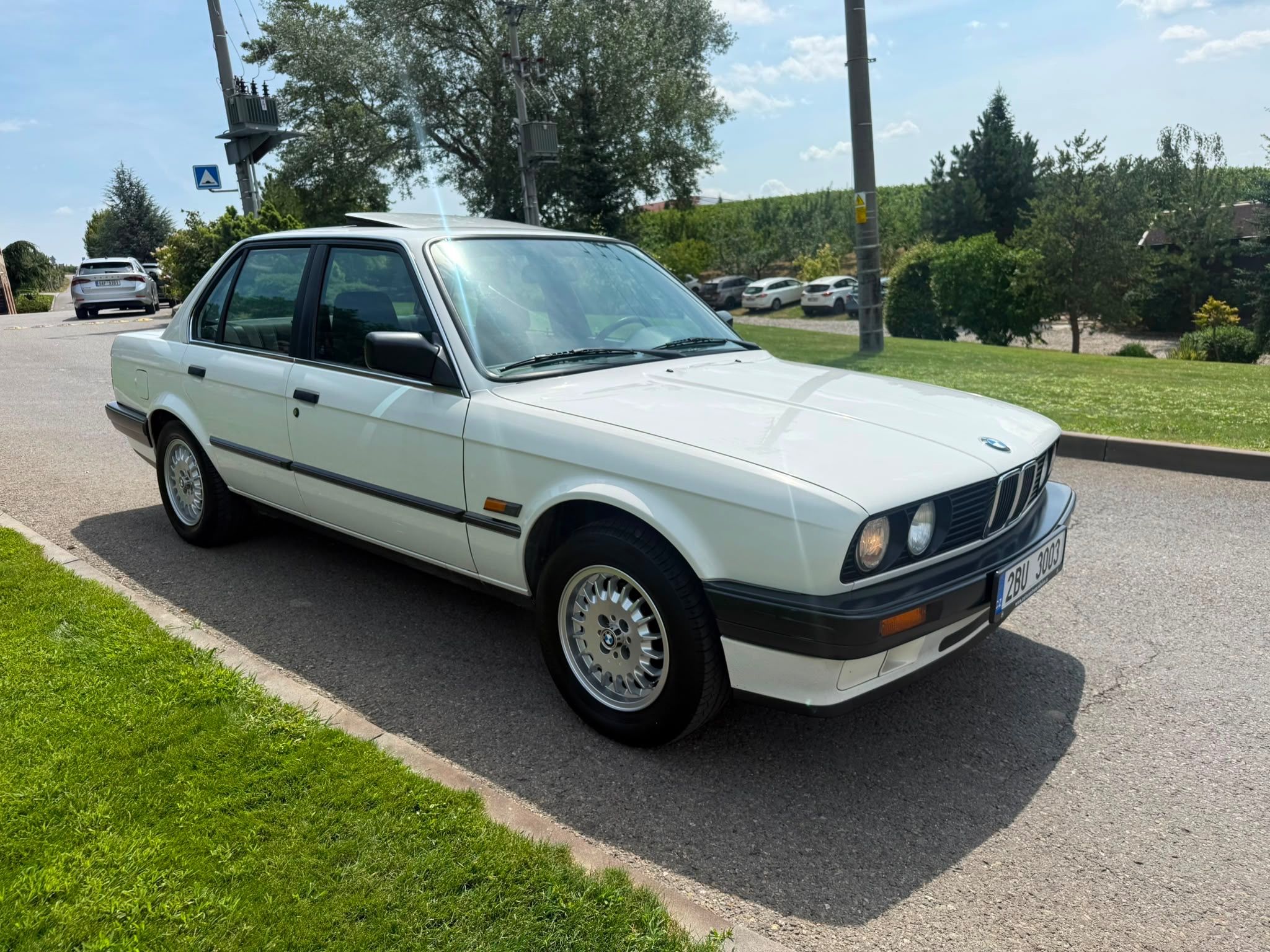 BMW Řada 3, 316i TOP STAV - fotka 3