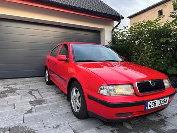 Škoda Octavia GLXi 1,6i 74kW