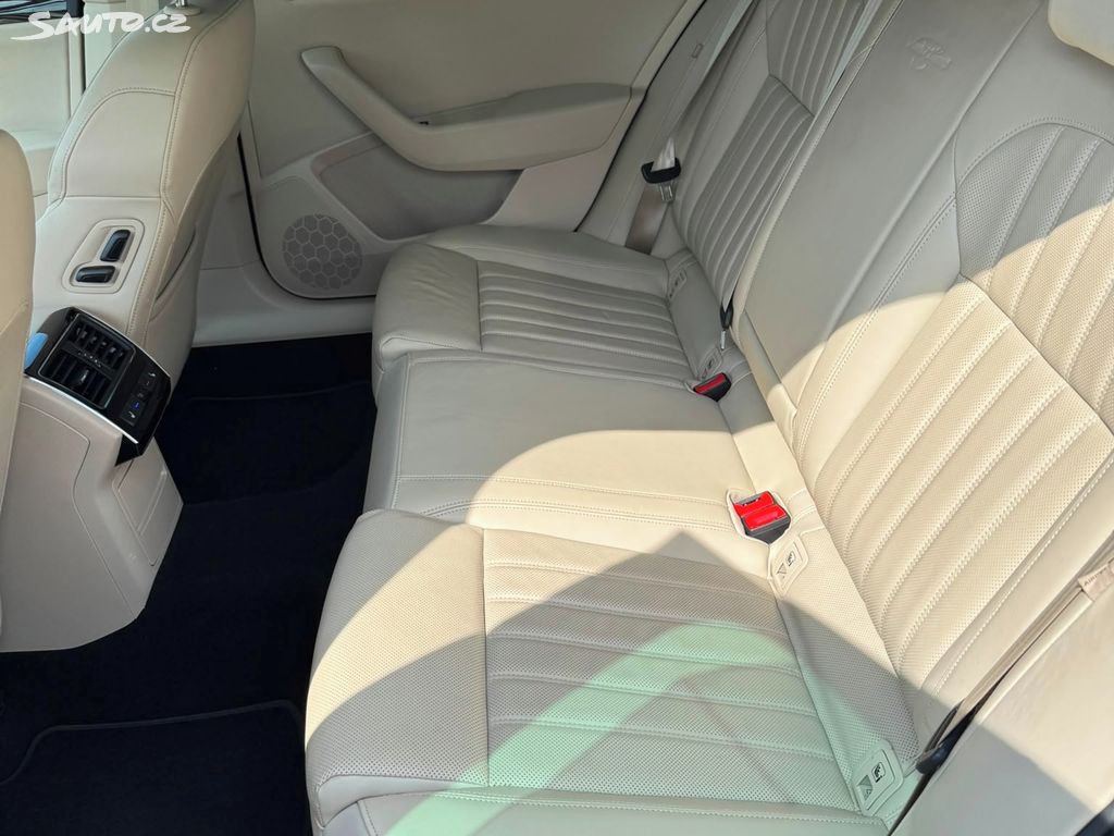 Skoda Superb 2016 from Czech Republic