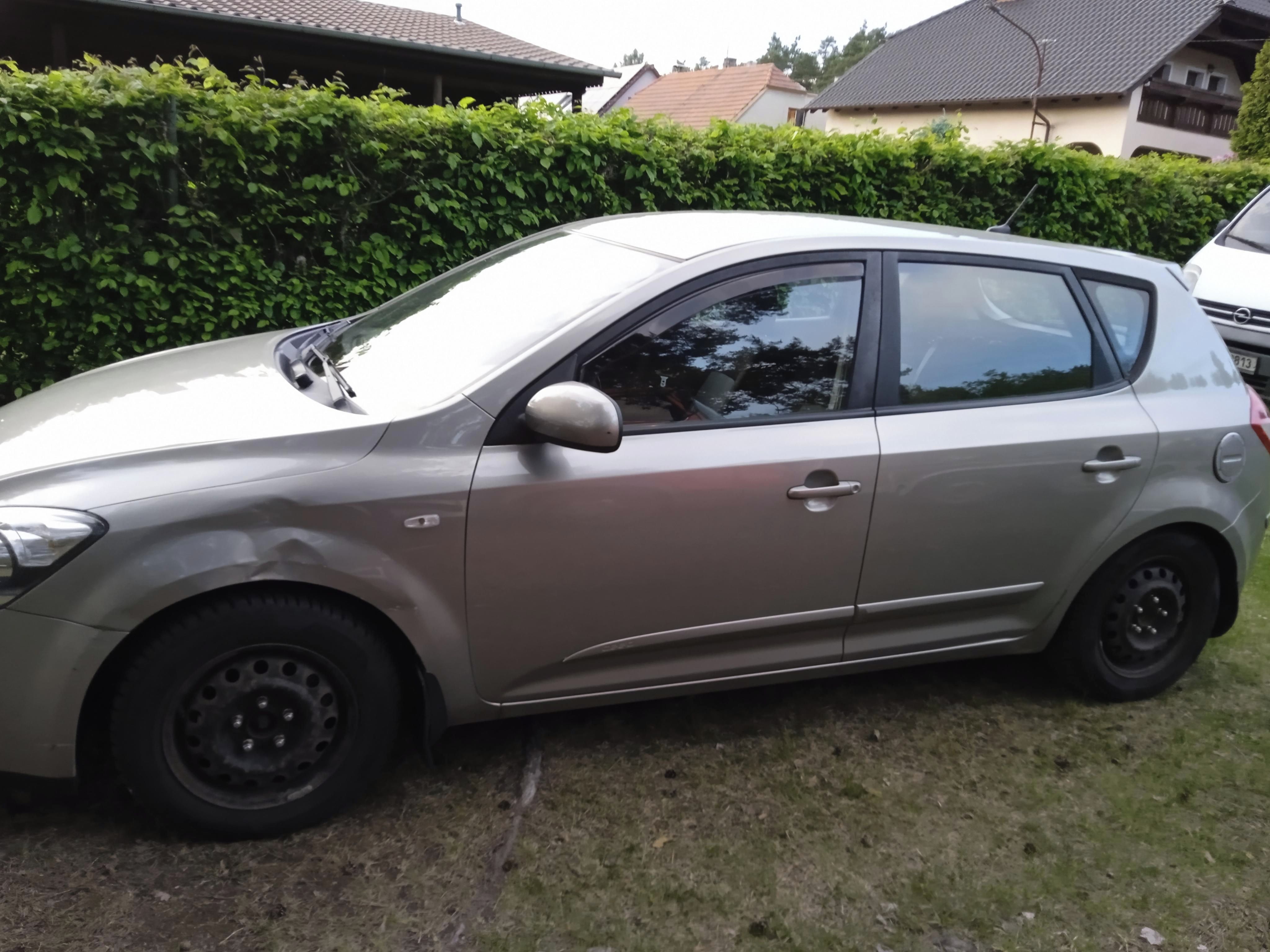 Kia Cee´d, V pěkném stavu - fotka 3