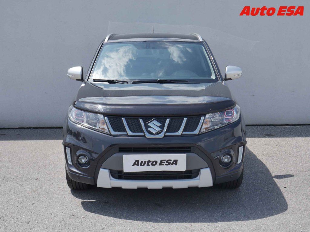 Suzuki Vitara, 1.4 T 4x4,ČR,navi,autoAC - fotka 2