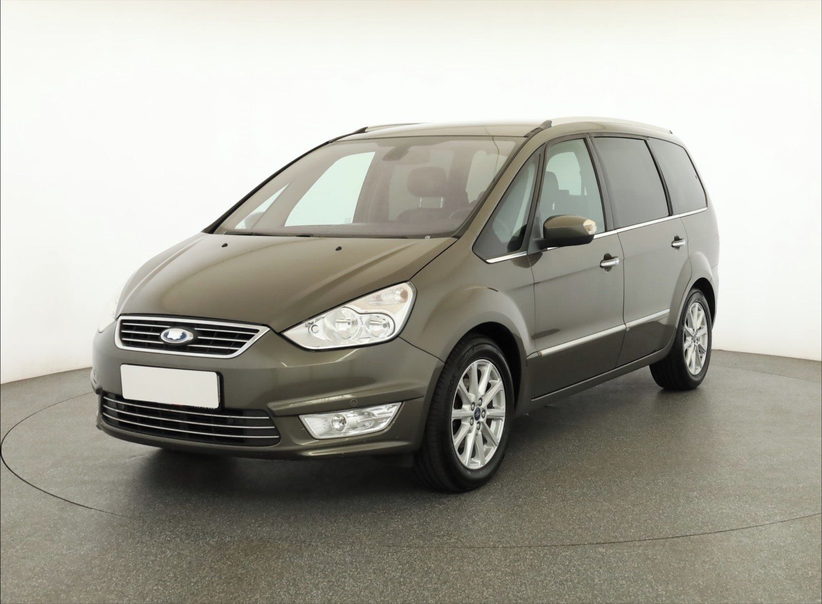 Ford Galaxy, 2.0 TDCi, 7 míst - fotka 3