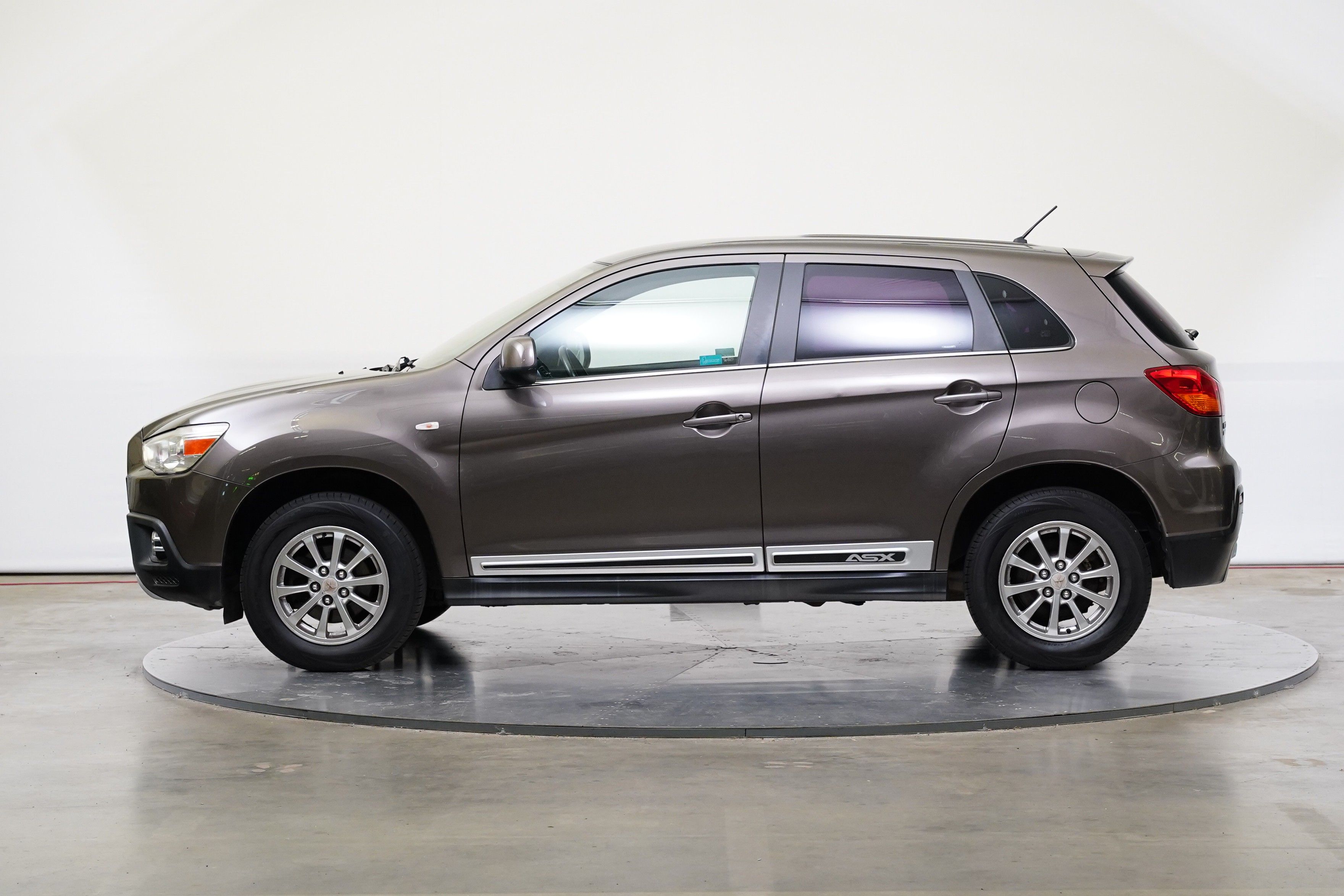 Mitsubishi ASX, 1.6 MIVEC 86 kW - fotka 3
