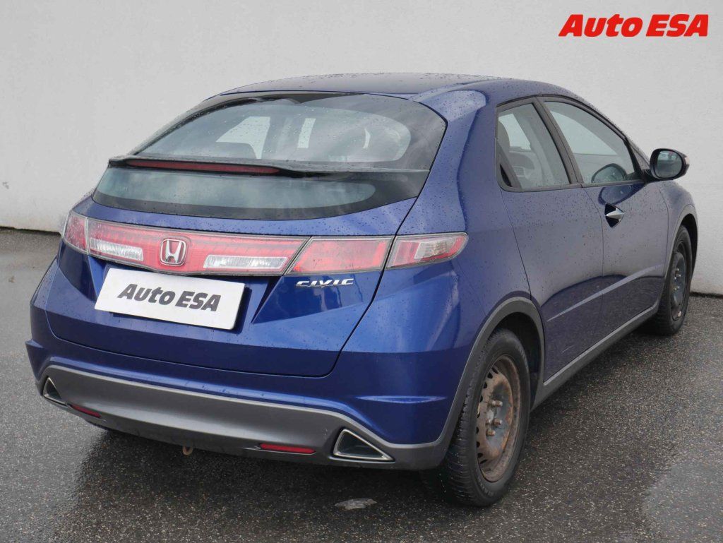 Honda Civic, 1.4I,2.maj,ČR - fotka 4