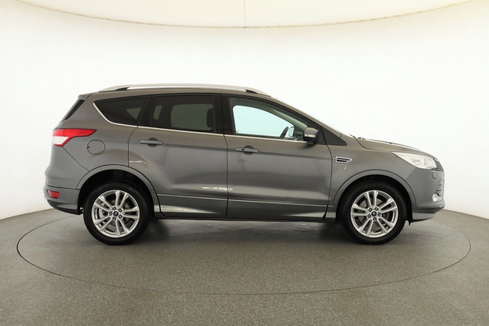 Ford Kuga, 2.0 TDCi, Trend, 4X4, Kůže - fotka 6
