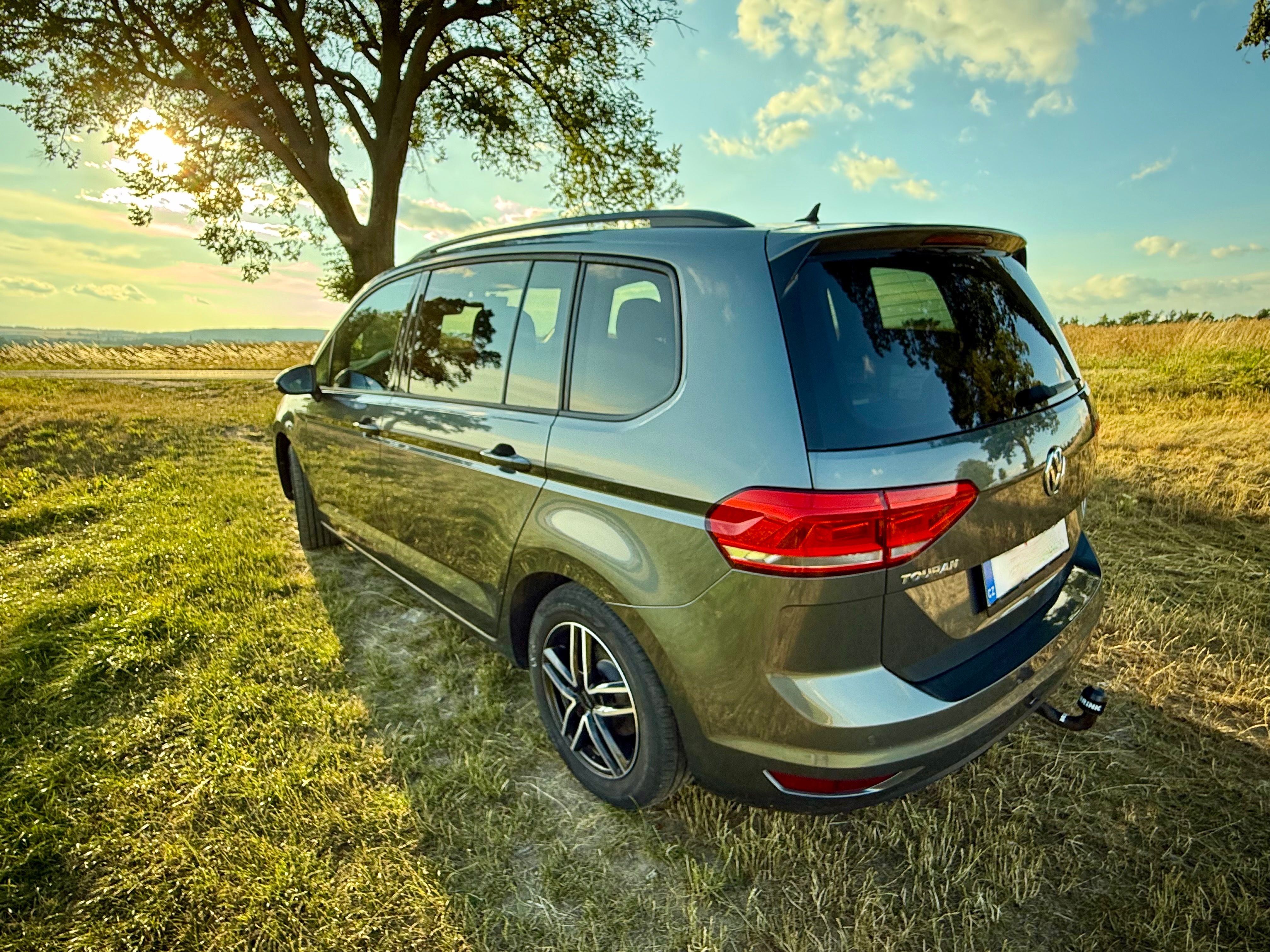 Volkswagen Touran, 1.5TSI,88t.km,DPH,TZ,orig.serv - fotka 5