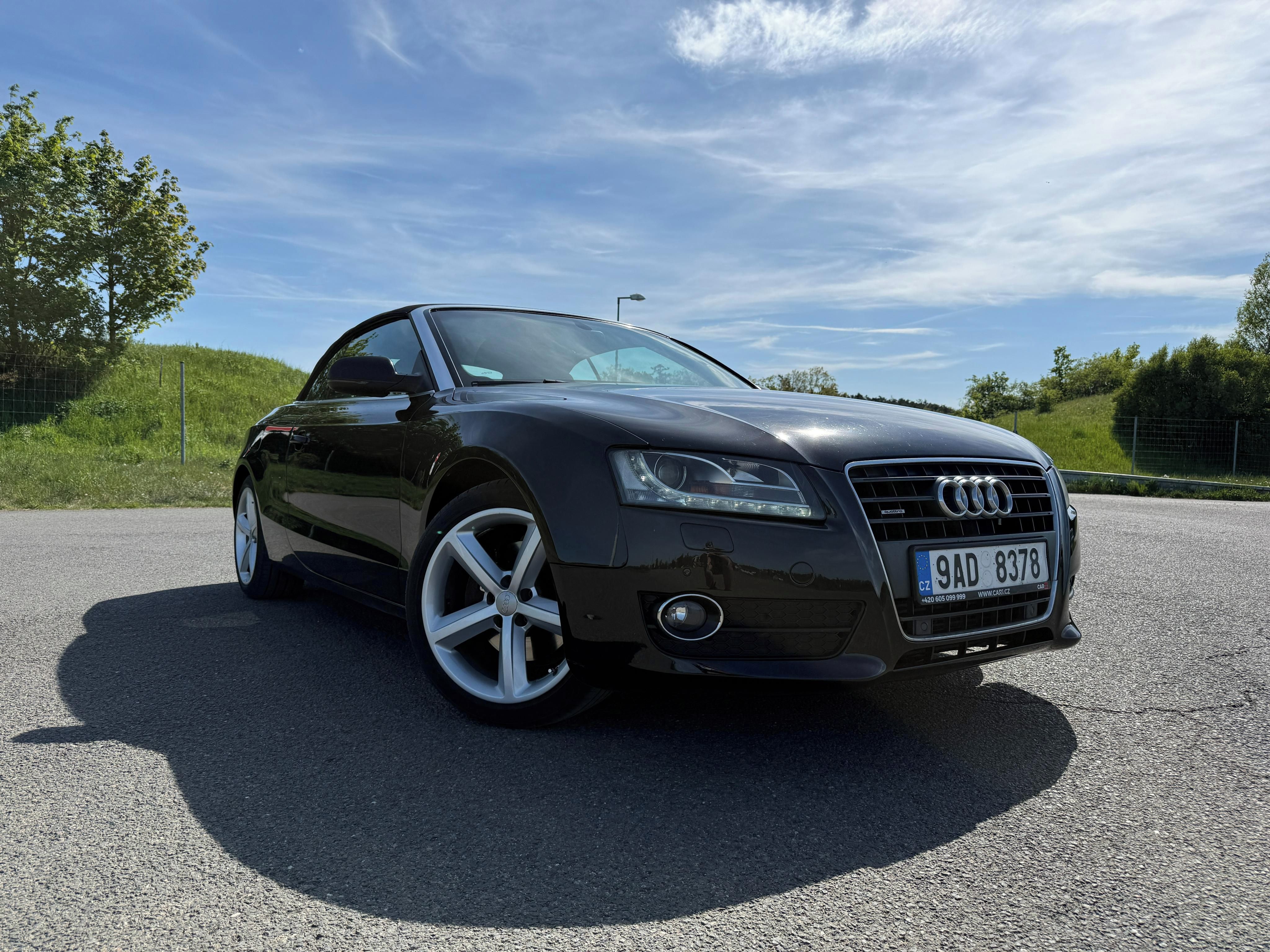 Audi A5, Audi A5 2.0TFSI cabrio - fotka 6