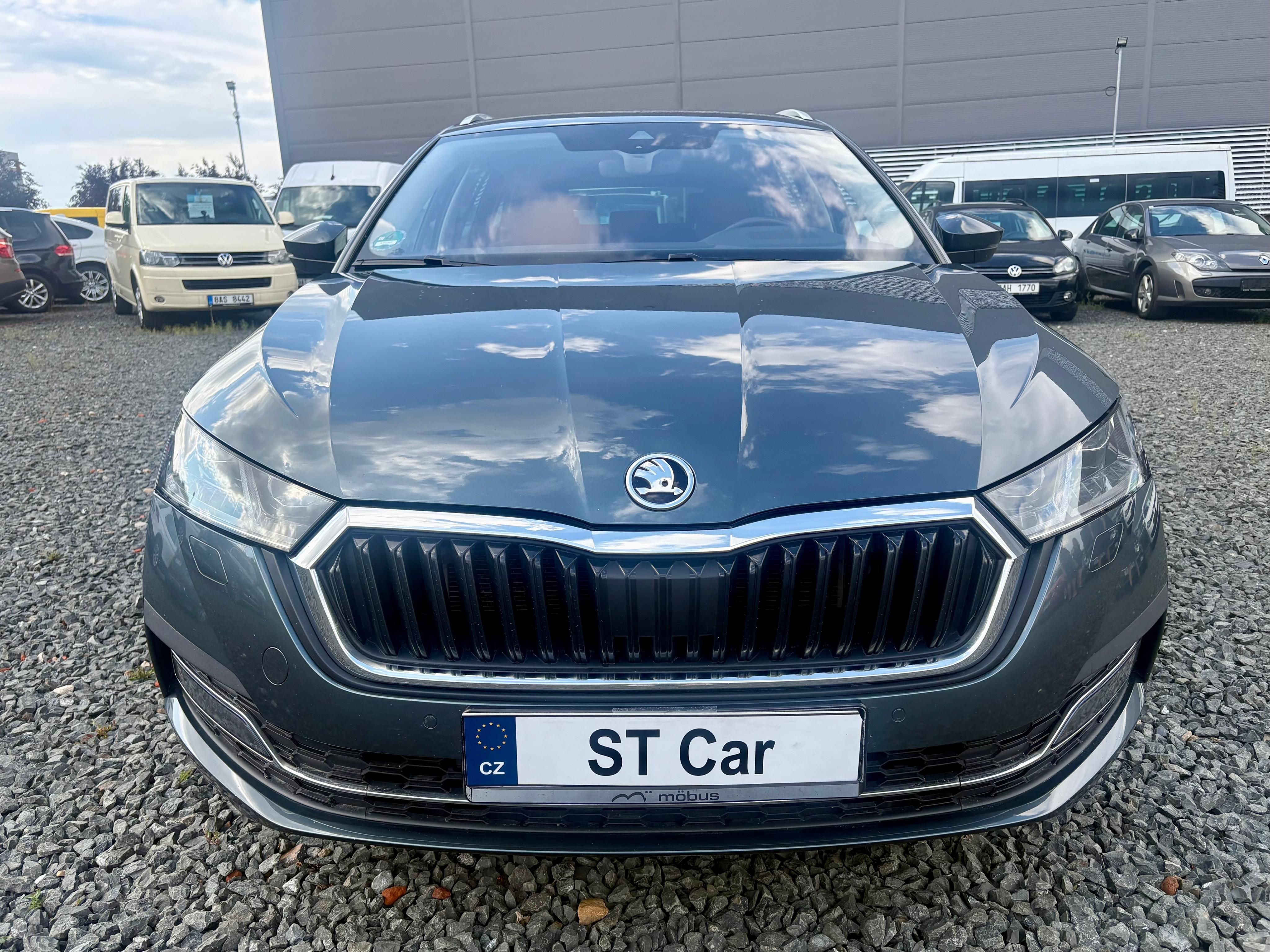 Škoda Octavia, 1.4TSi iV 150kw Style DSG - fotka 2