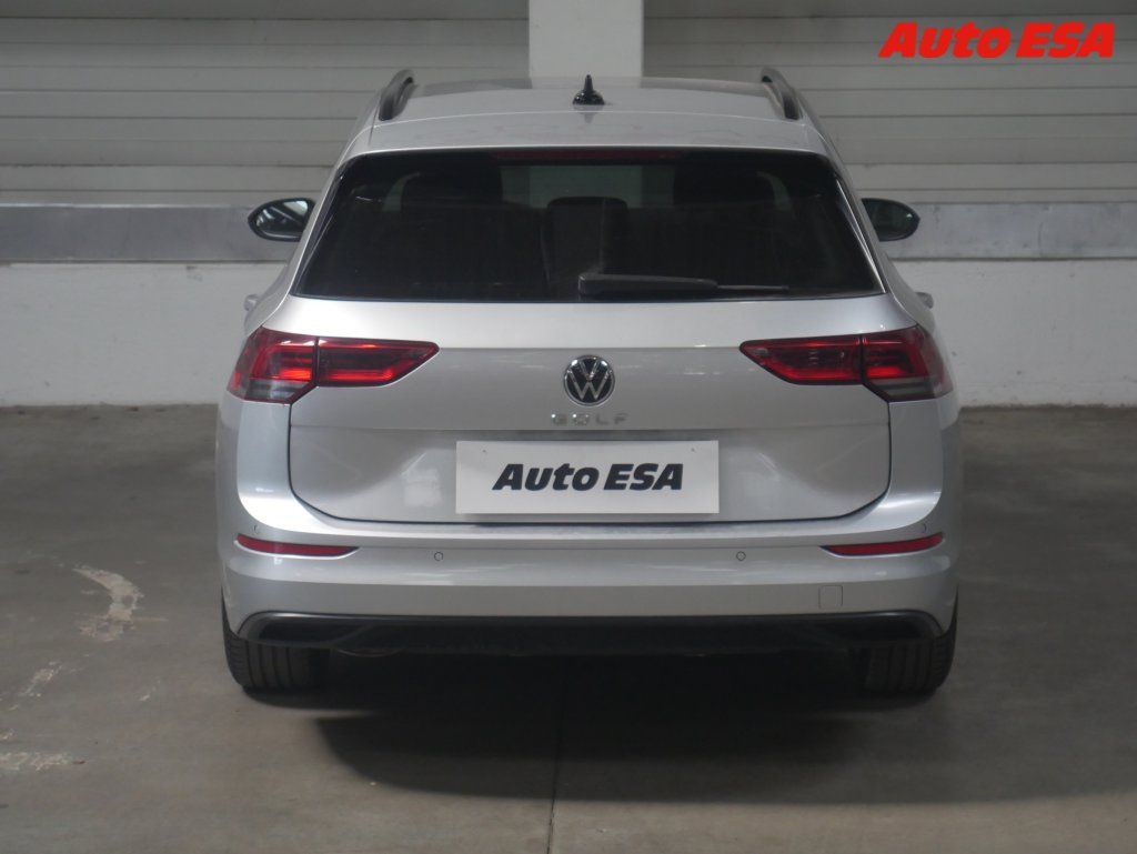 Volkswagen Golf, 2.0 TDi,Life,LED,navi - fotka 5