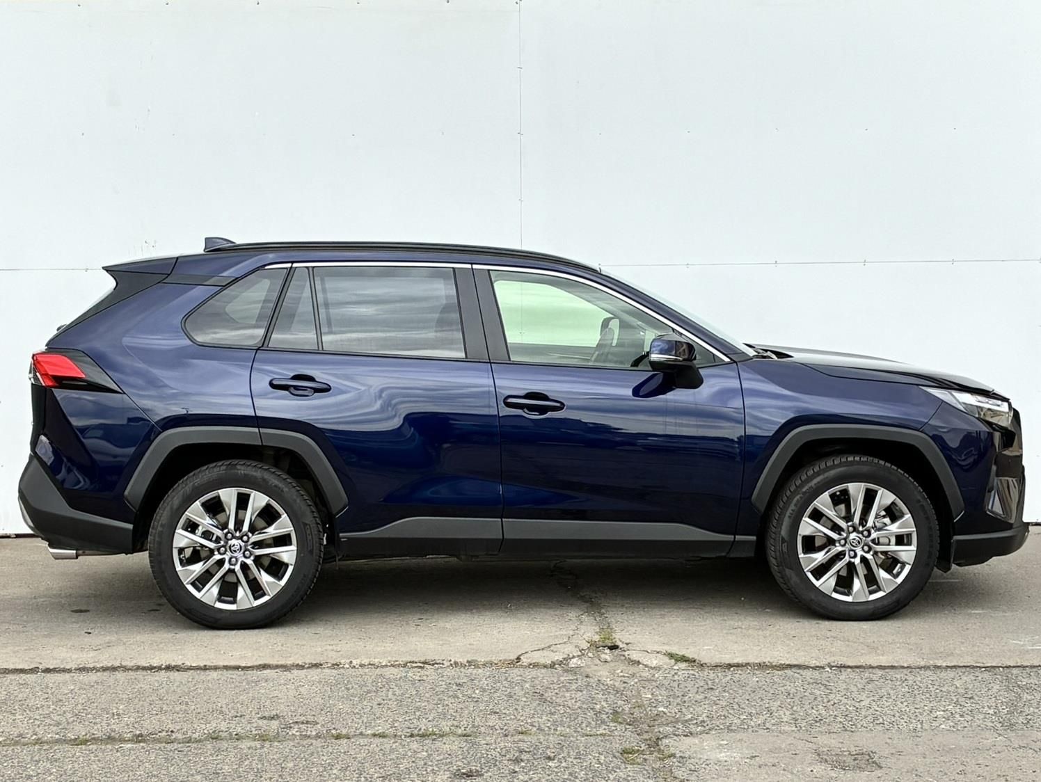 Toyota Rav4, 2.5 HSD e-CVT AWD Exe. JBL - fotka 3