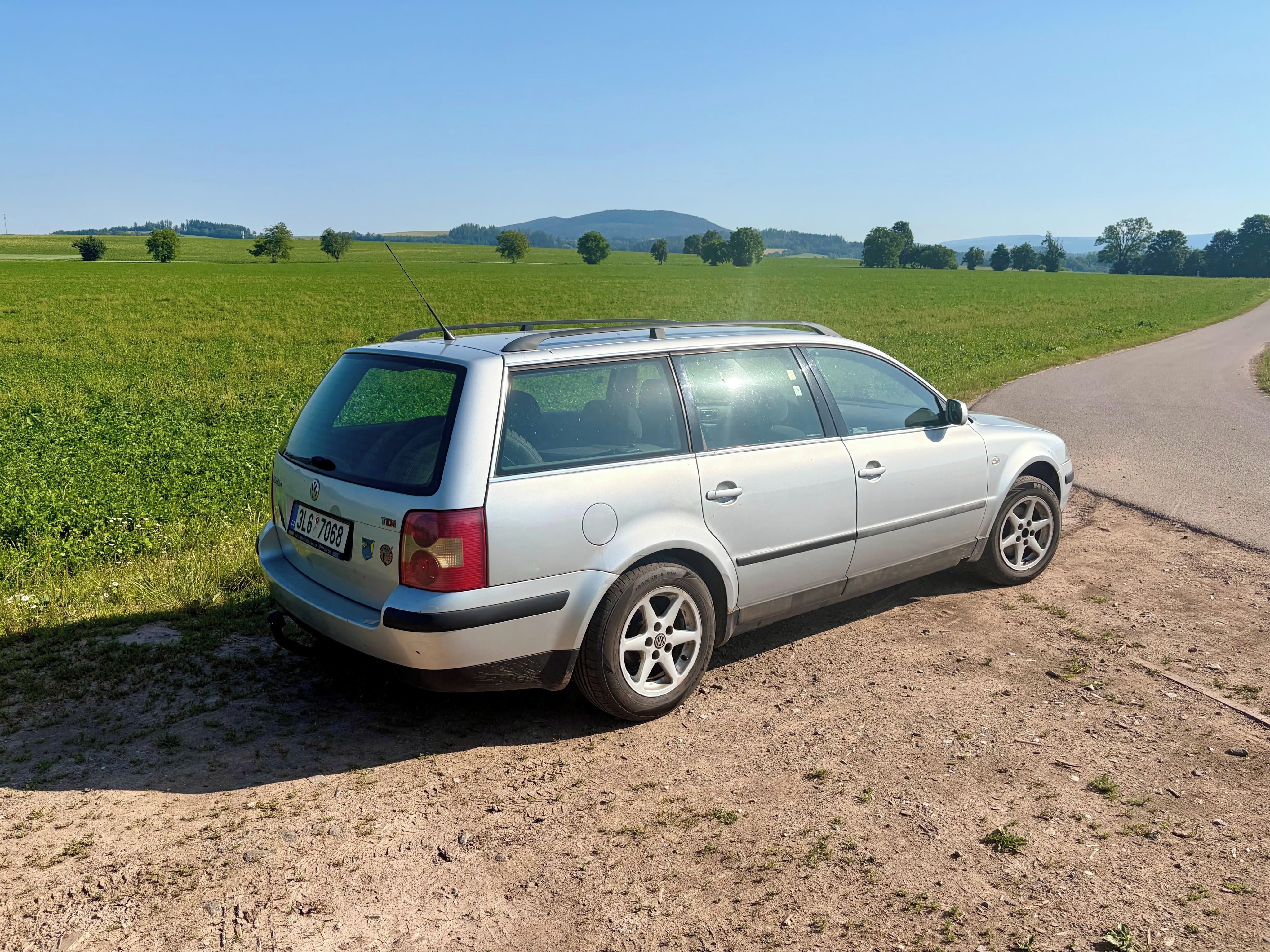 Volkswagen Passat Variant, 1.9 TDI 96 kW, STK 06/2028 - fotka 6