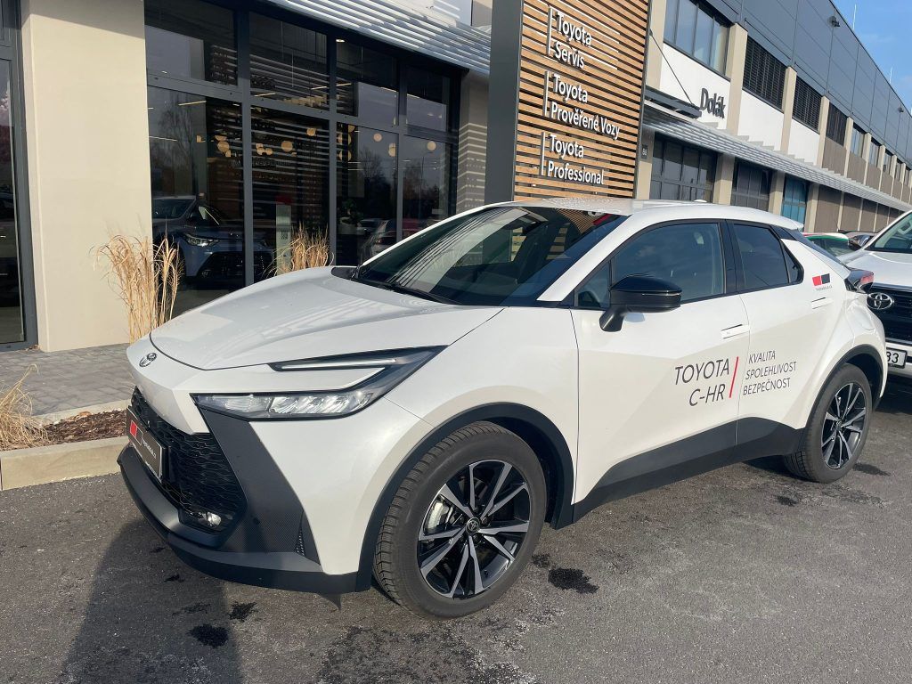 Toyota C-HR, 1.8 Hybrid 140HP Style - fotka 2