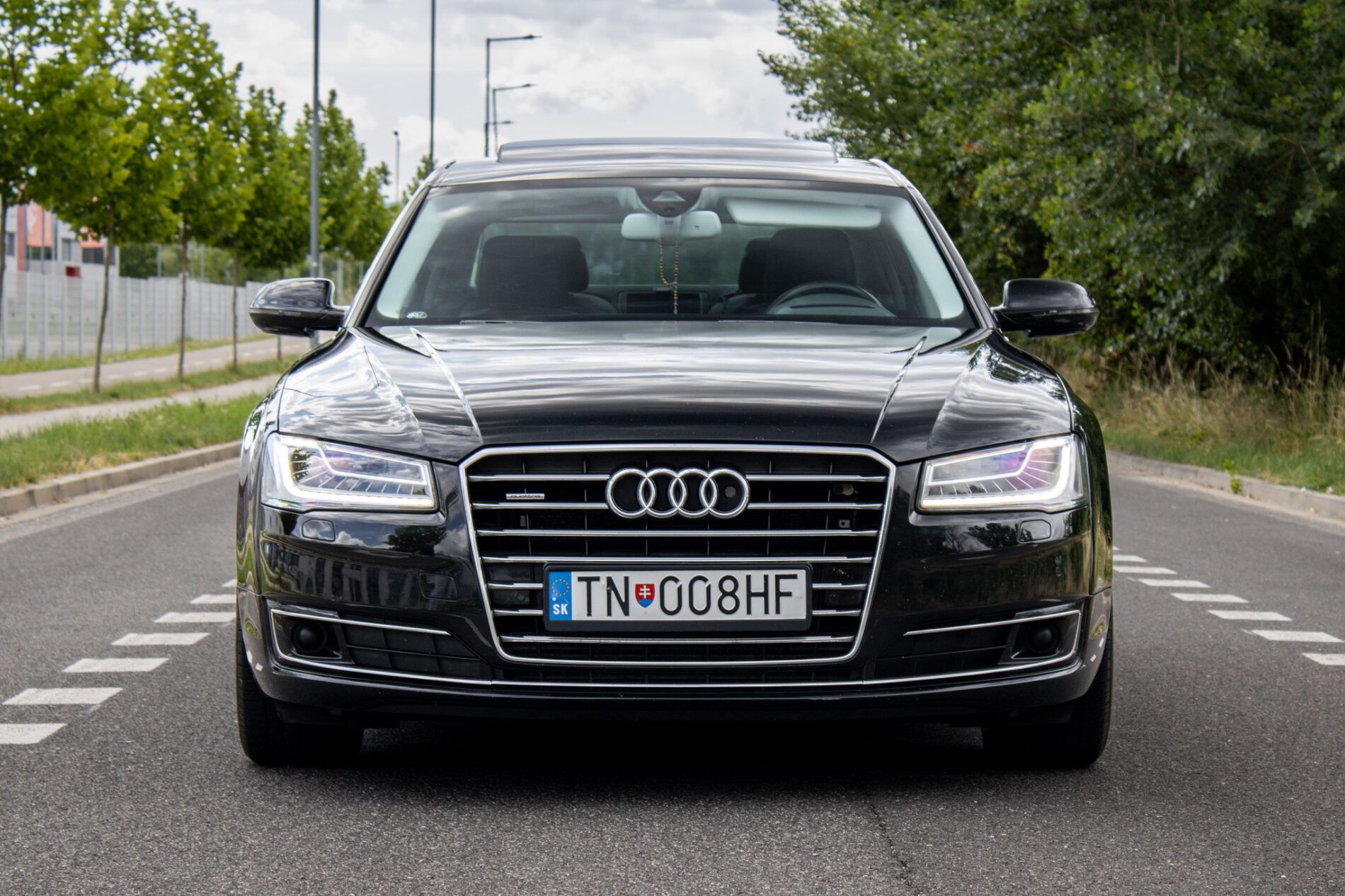 Audi A8 - fotka 2