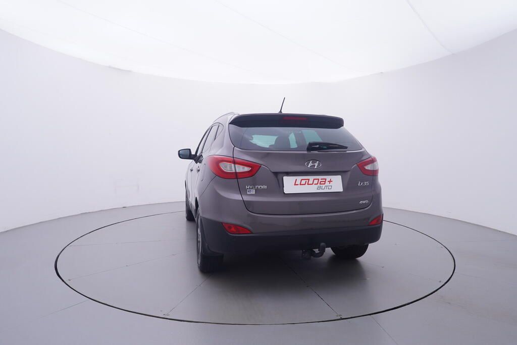 Hyundai ix35, 2.0 CRDi _ kW - fotka 4