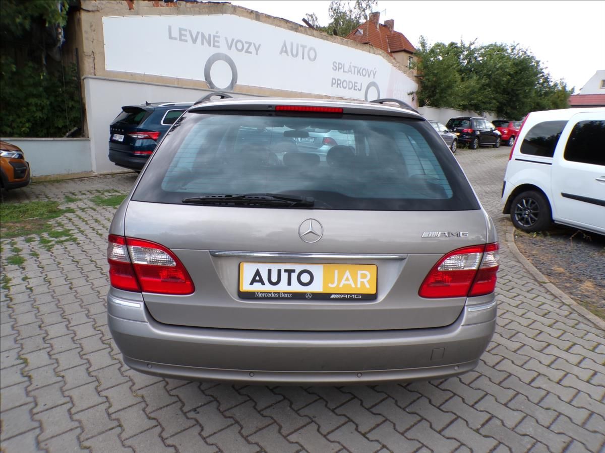 Mercedes-Benz Třídy E, 3,2   320CDI,AVANTGARDE - fotka 6