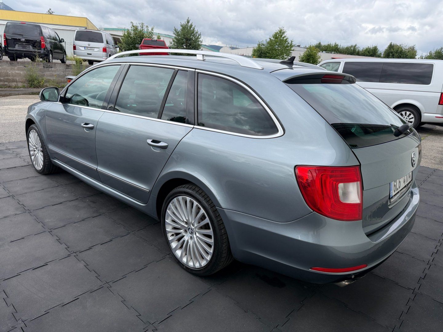 Škoda Superb, 2.0TDi 125kW 4x4 Eleganc 2xALU - fotka 5