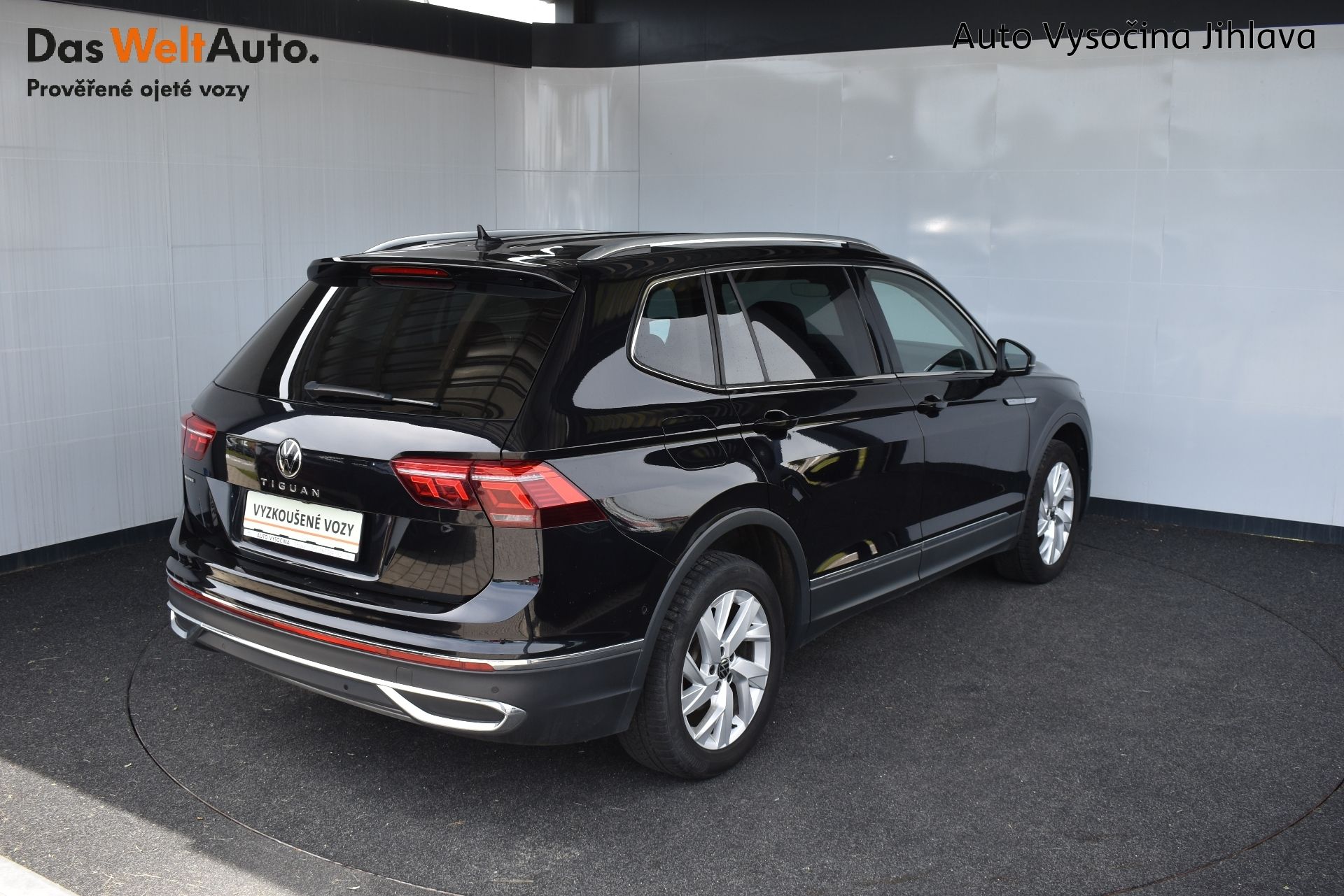 Volkswagen Tiguan Allspace, 2.0TDI 110kW DSG, LED - fotka 2