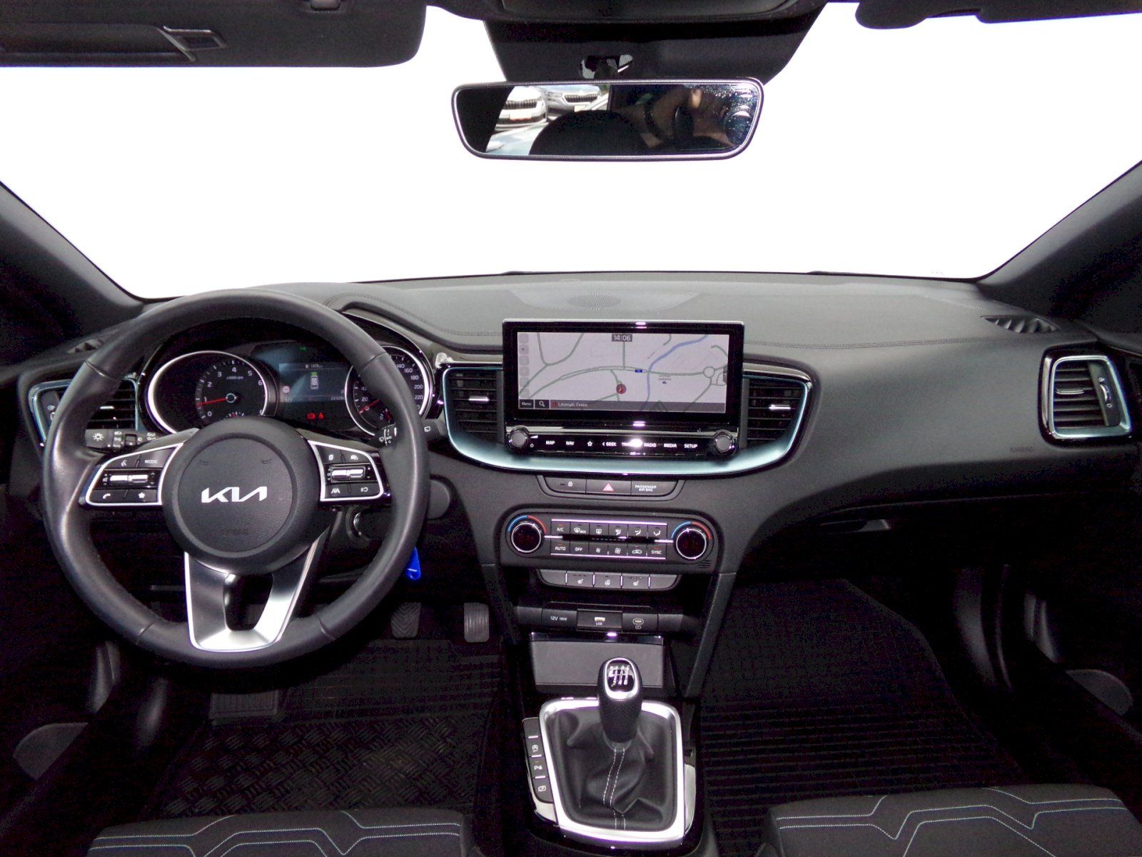 Kia Cee´d SW, CD 1,5 T-GDi GPF EDICE 30 (202 - fotka 5