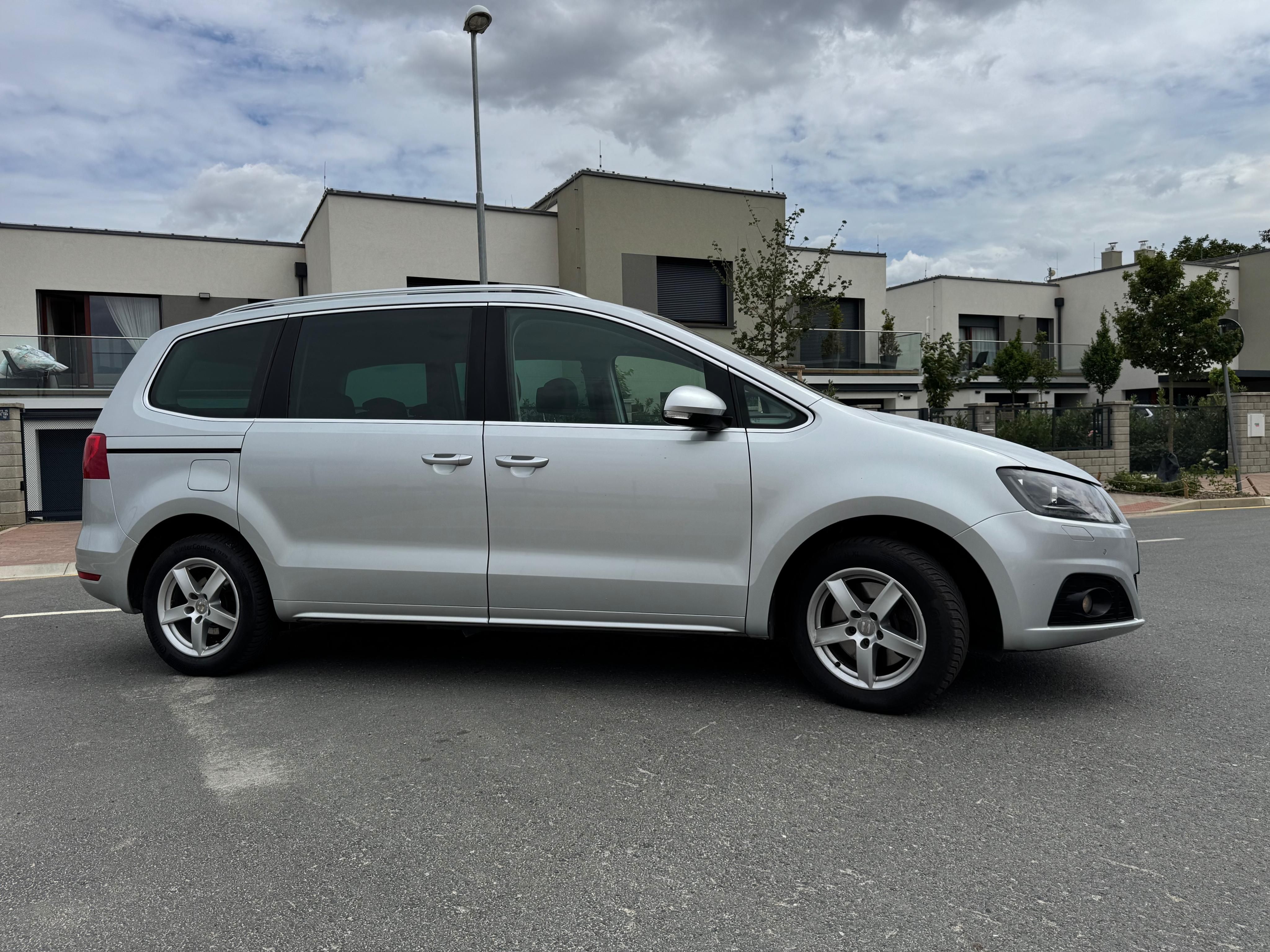 Seat Alhambra - fotka 3