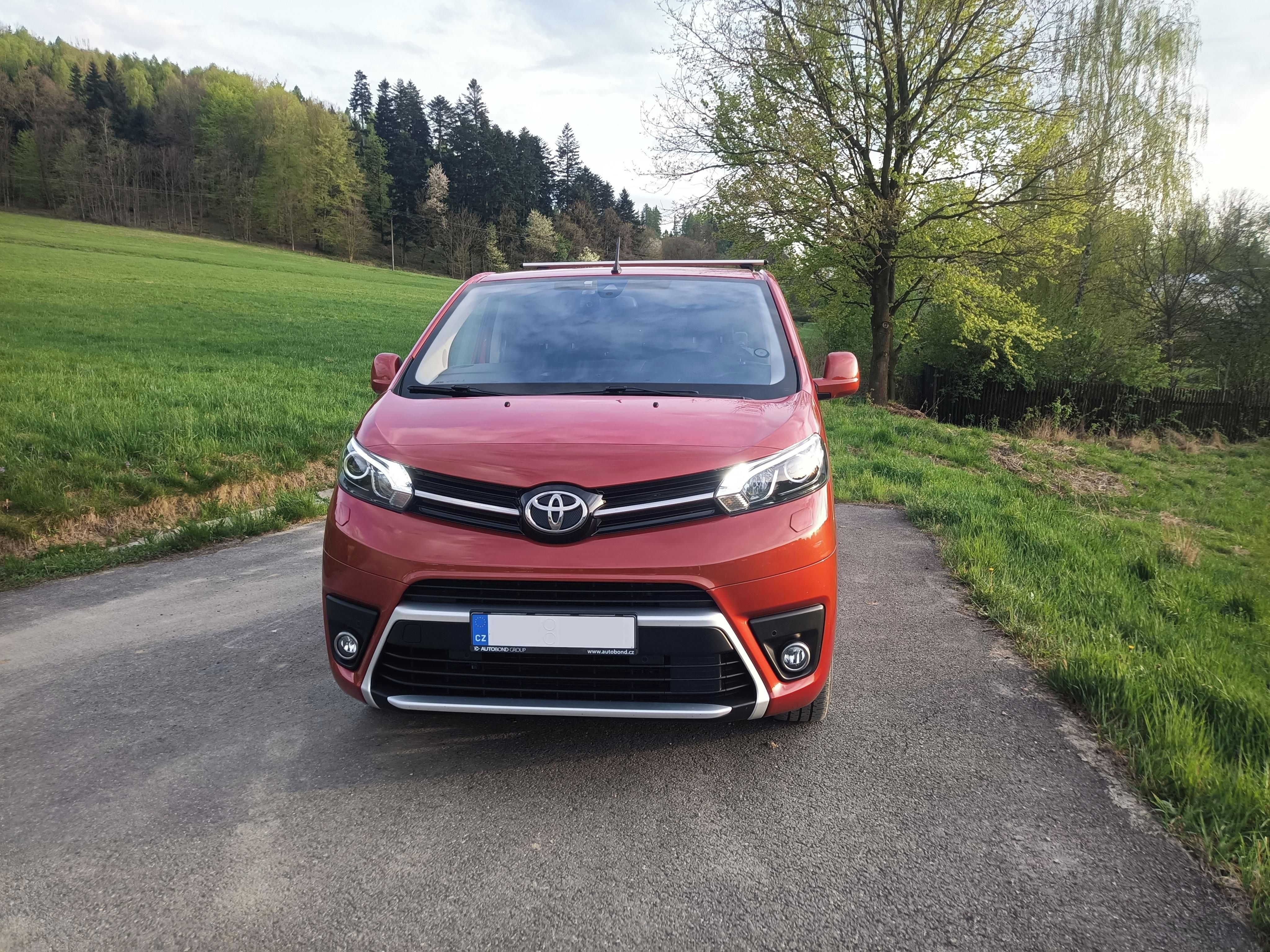 Toyota Proace, Verso 2.0TDI L2 180  8AT - fotka 2