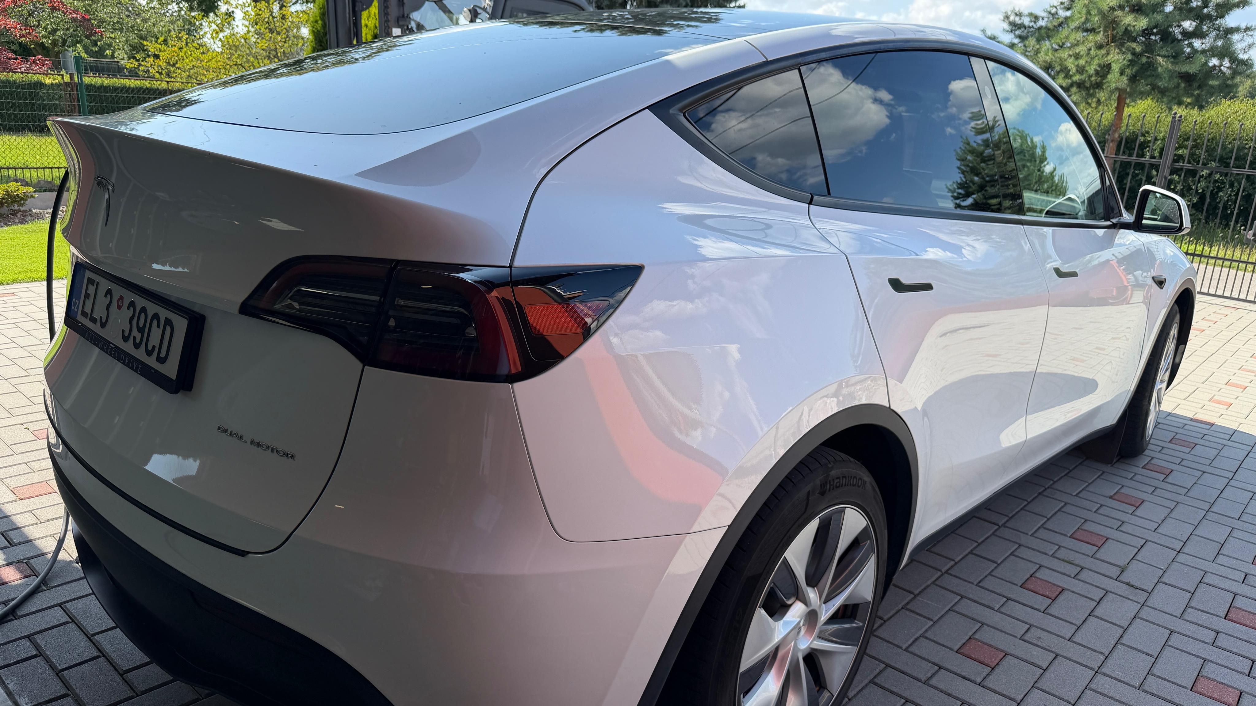 Tesla Model Y, Model Y, LR,4x4,DPH,tažné,zár. - fotka 3