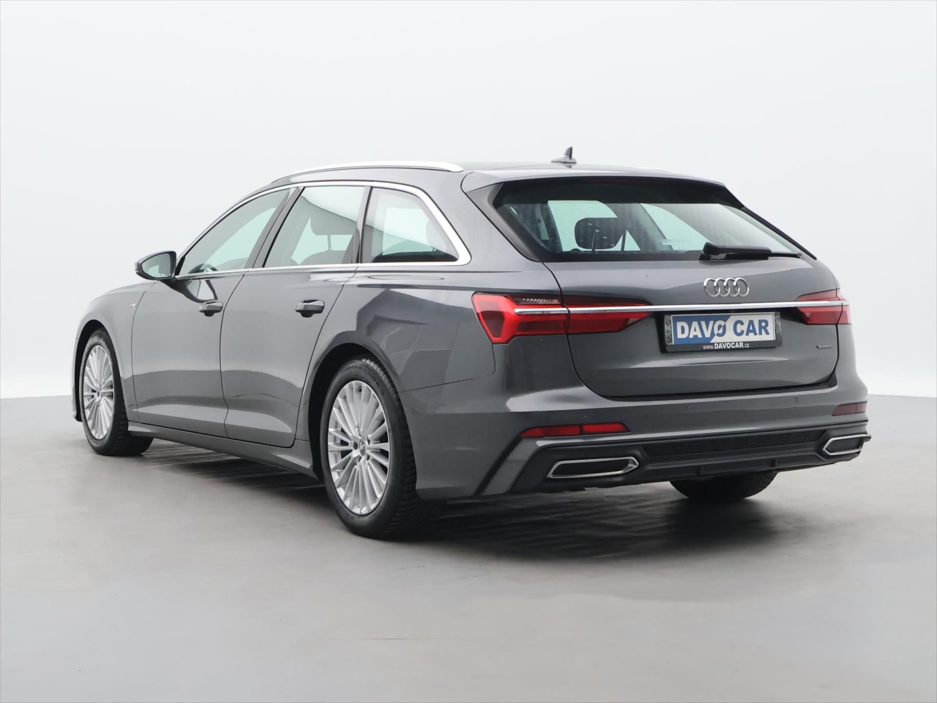 Audi A6 Avant, 3.0 50 TDI 210kW S-Line Quattr - fotka 5