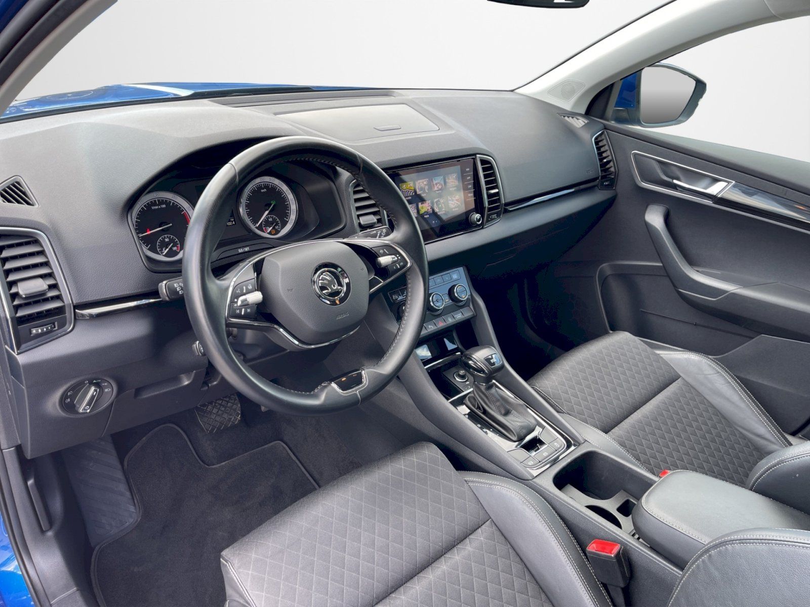 Škoda Karoq, 1.5 TSI 110kW DSG Style Plus - fotka 5