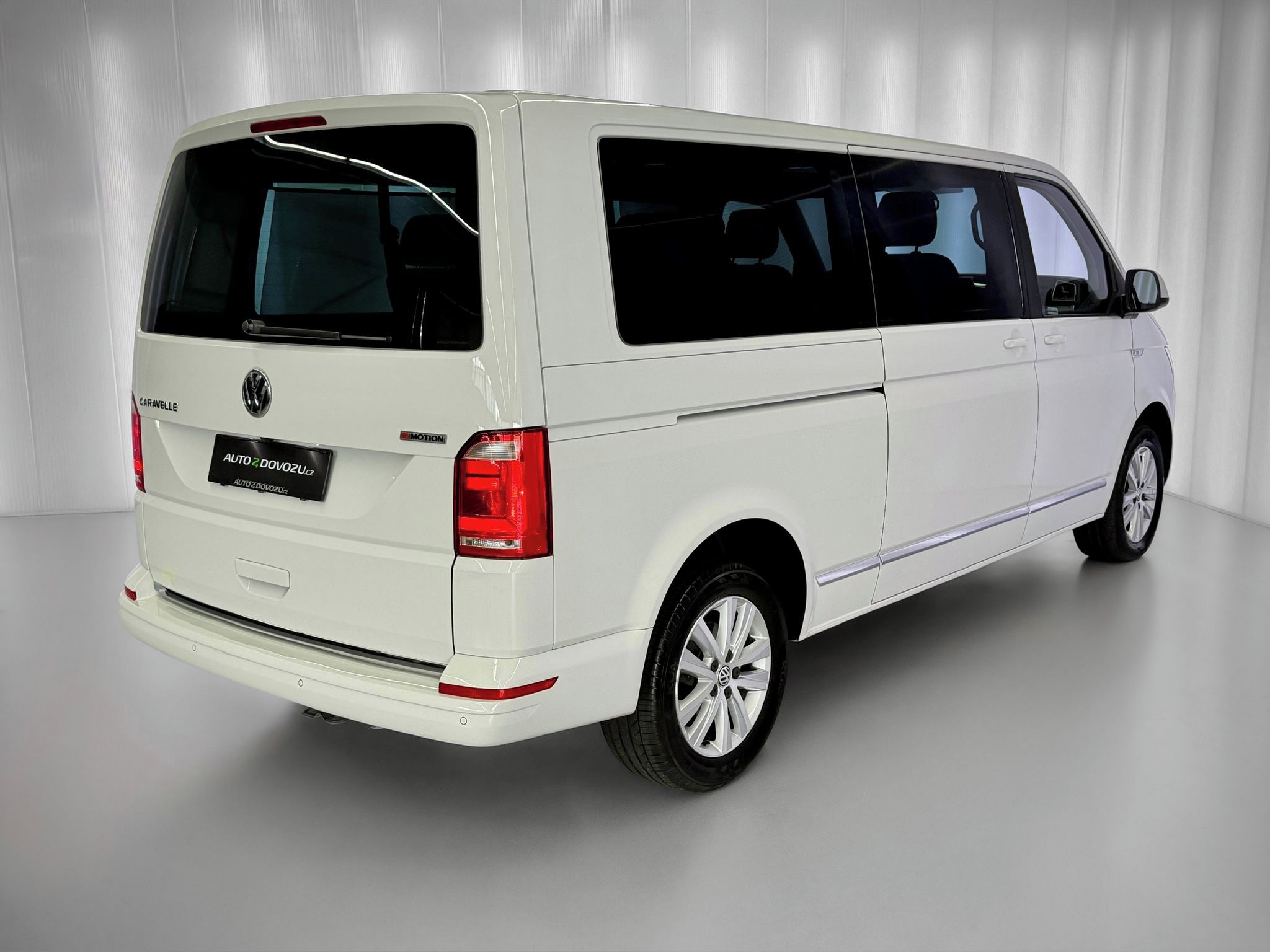 Volkswagen Caravelle, 2.0 TDI DSG 4MOTION HIGHLINE - fotka 6