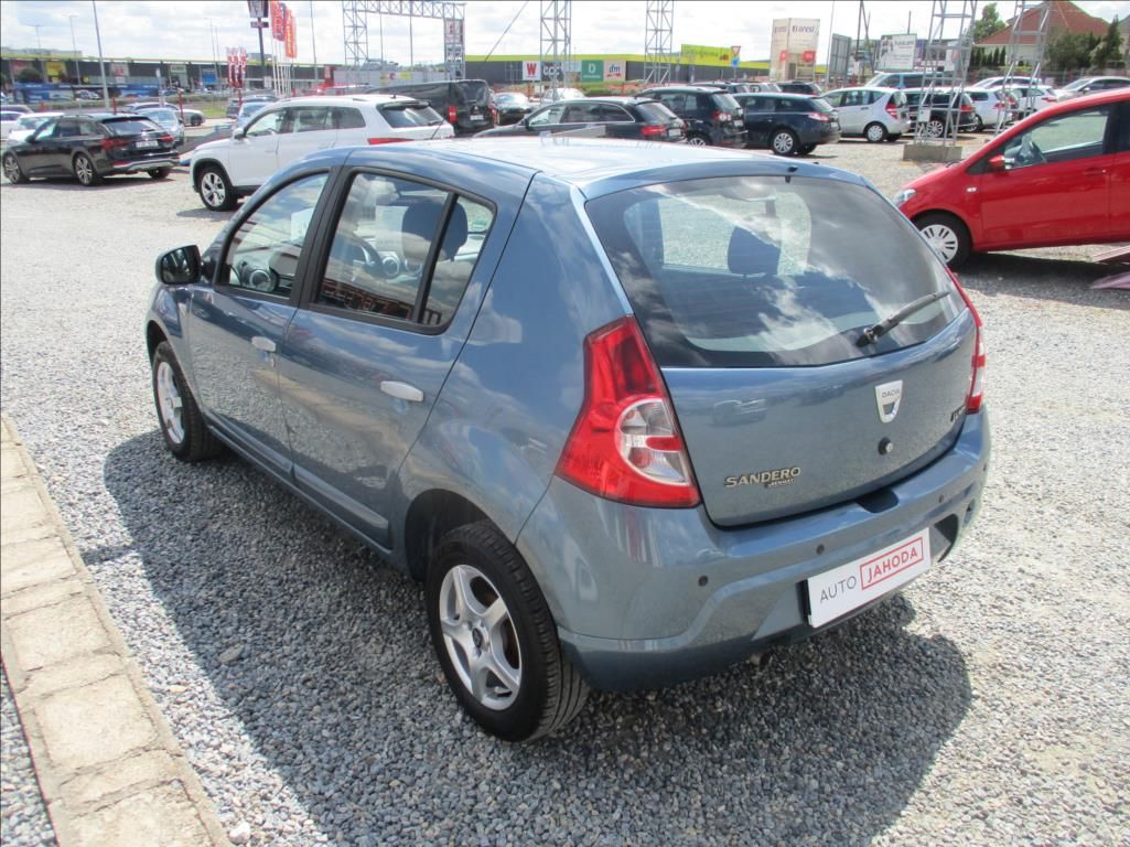 Dacia Sandero, 1,4 i, klimatizace, serviska, - fotka 6