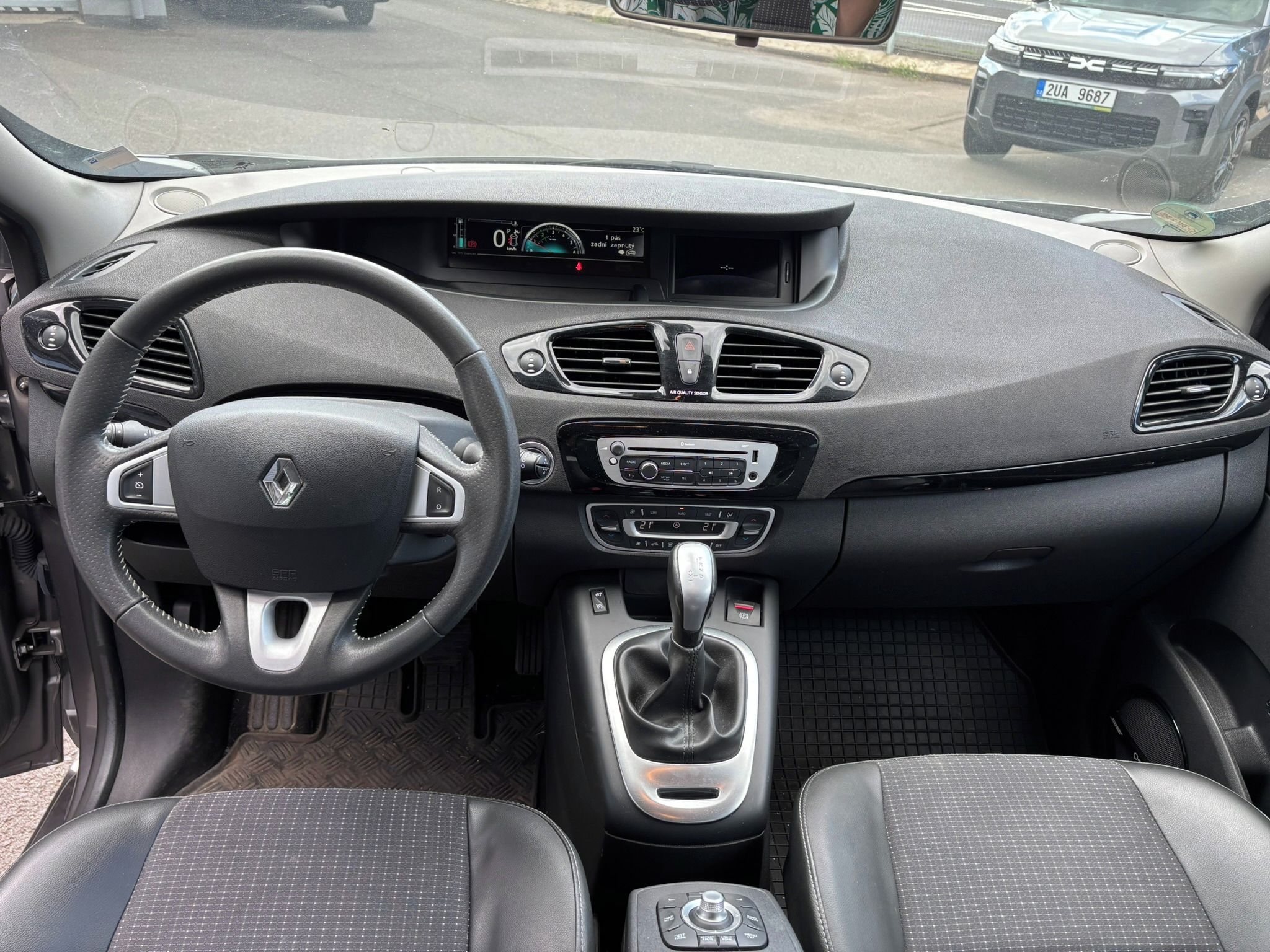 Renault Scénic, 1,5 dCi 110k - fotka 4