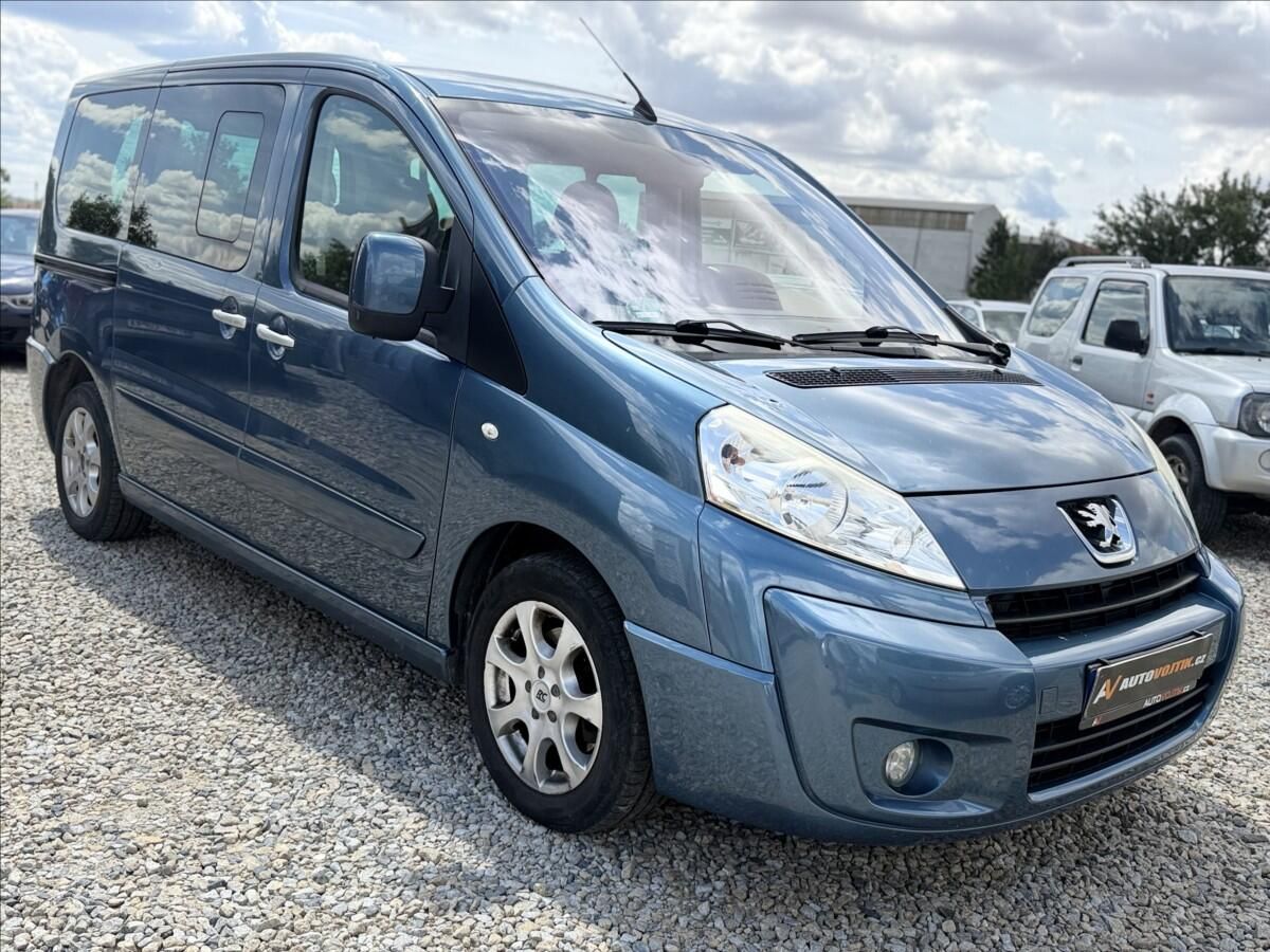 Peugeot Expert, 2,0 100kW NAVI,TAŽNÉ,8 SEDADEL - fotka 3