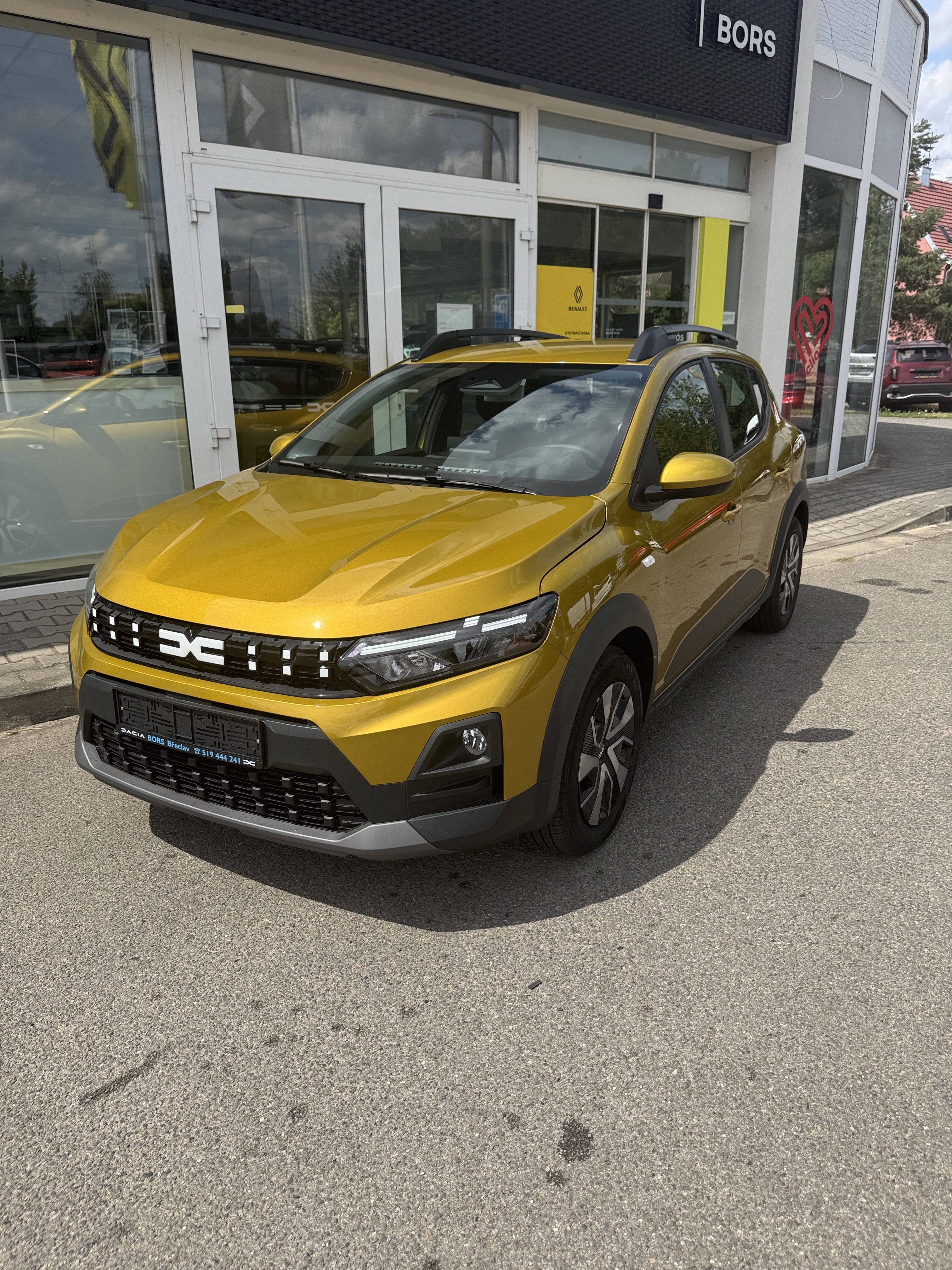 Dacia Sandero, Stepway Expression Eco-G 120