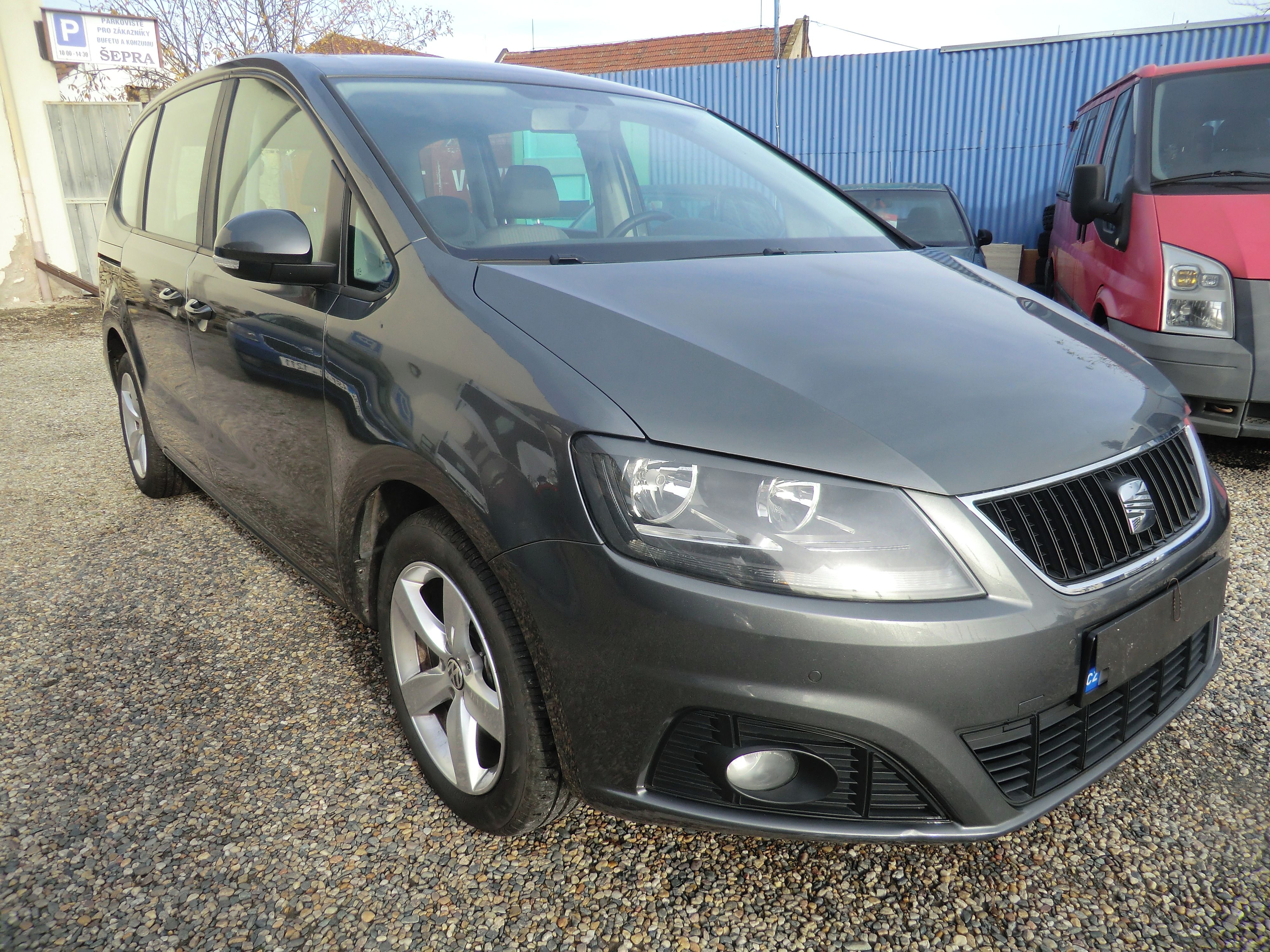 Seat Alhambra, 2.0TDi 100kW KLIMA NOVÁ STK - fotka 4