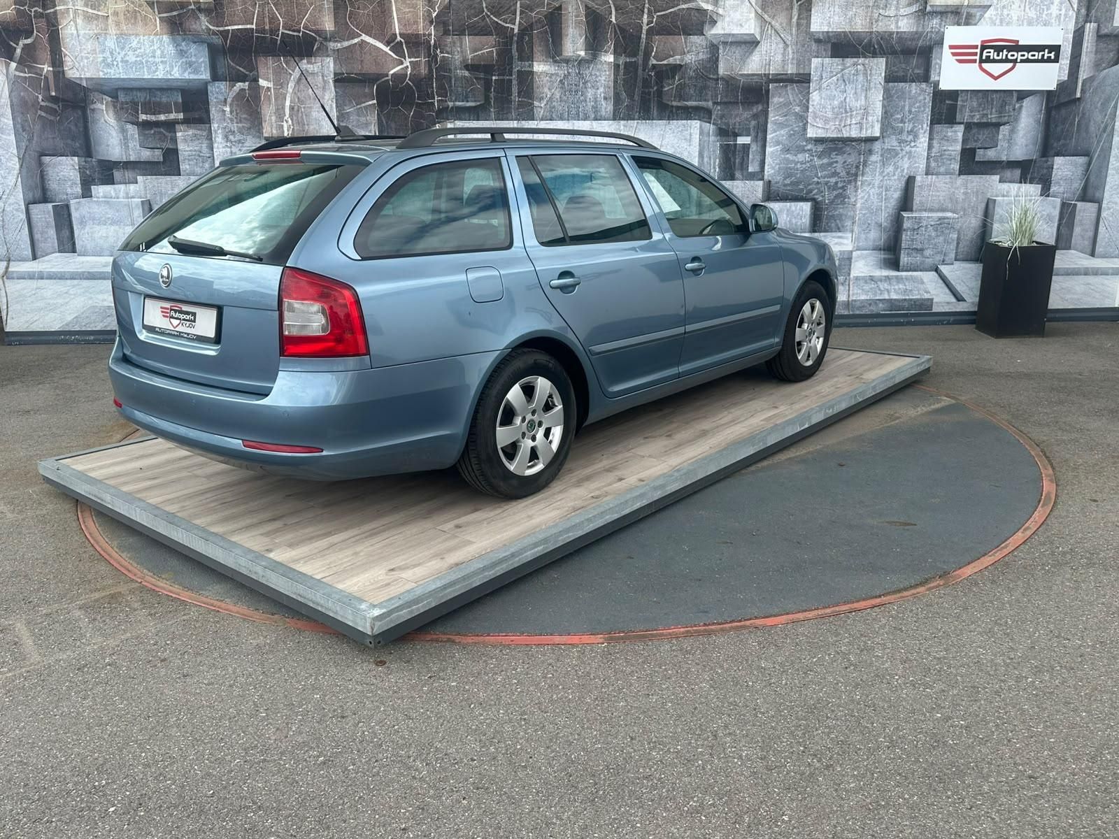 Škoda Octavia, 1.6TDi, 77KW, TEMP., VYHŘ.SED. - fotka 6
