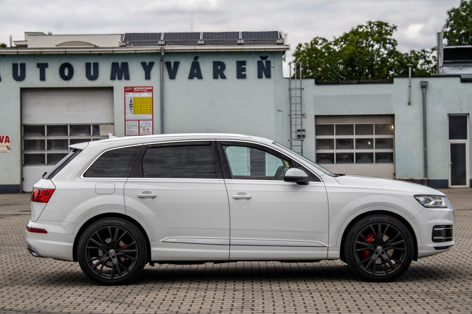 Audi Q7 - fotka 4